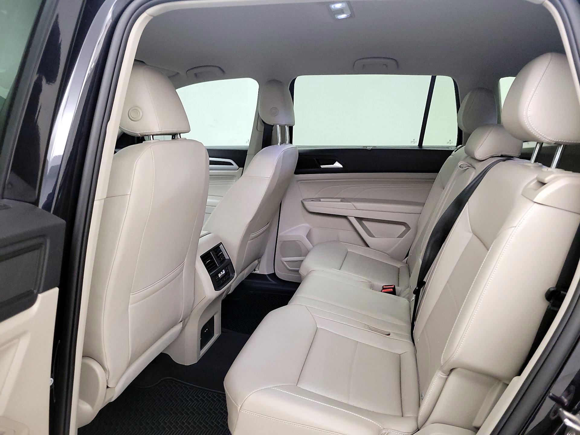 Thumbnail: 2022 Volkswagen Atlas - 19