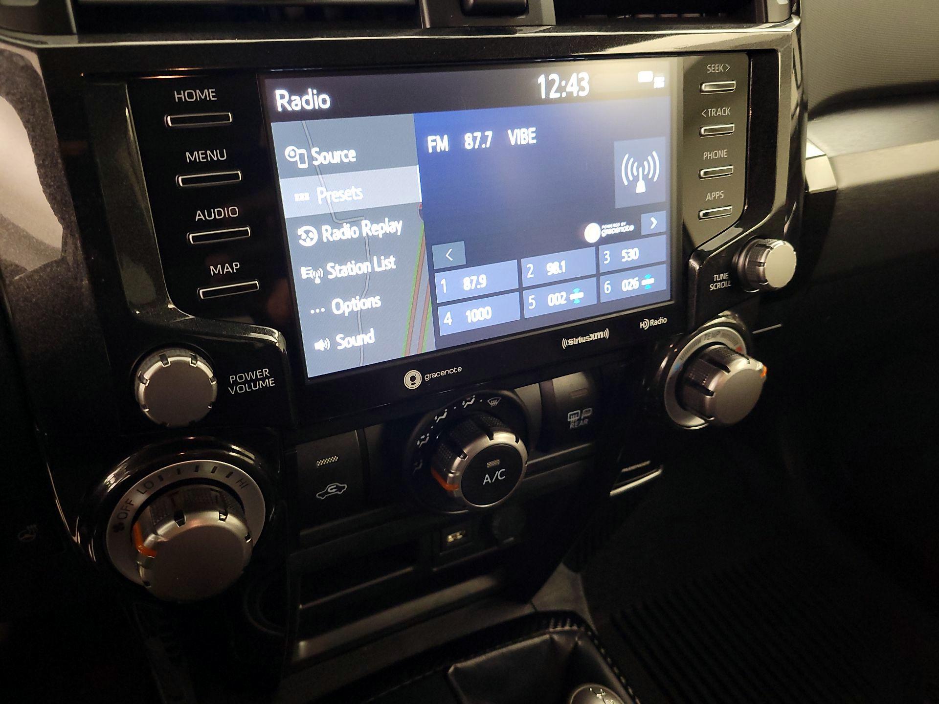 Thumbnail: 2023 Toyota 4Runner - 16