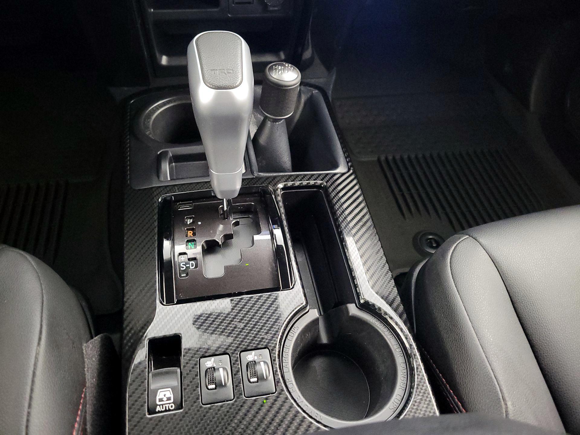 Thumbnail: 2023 Toyota 4Runner - 18