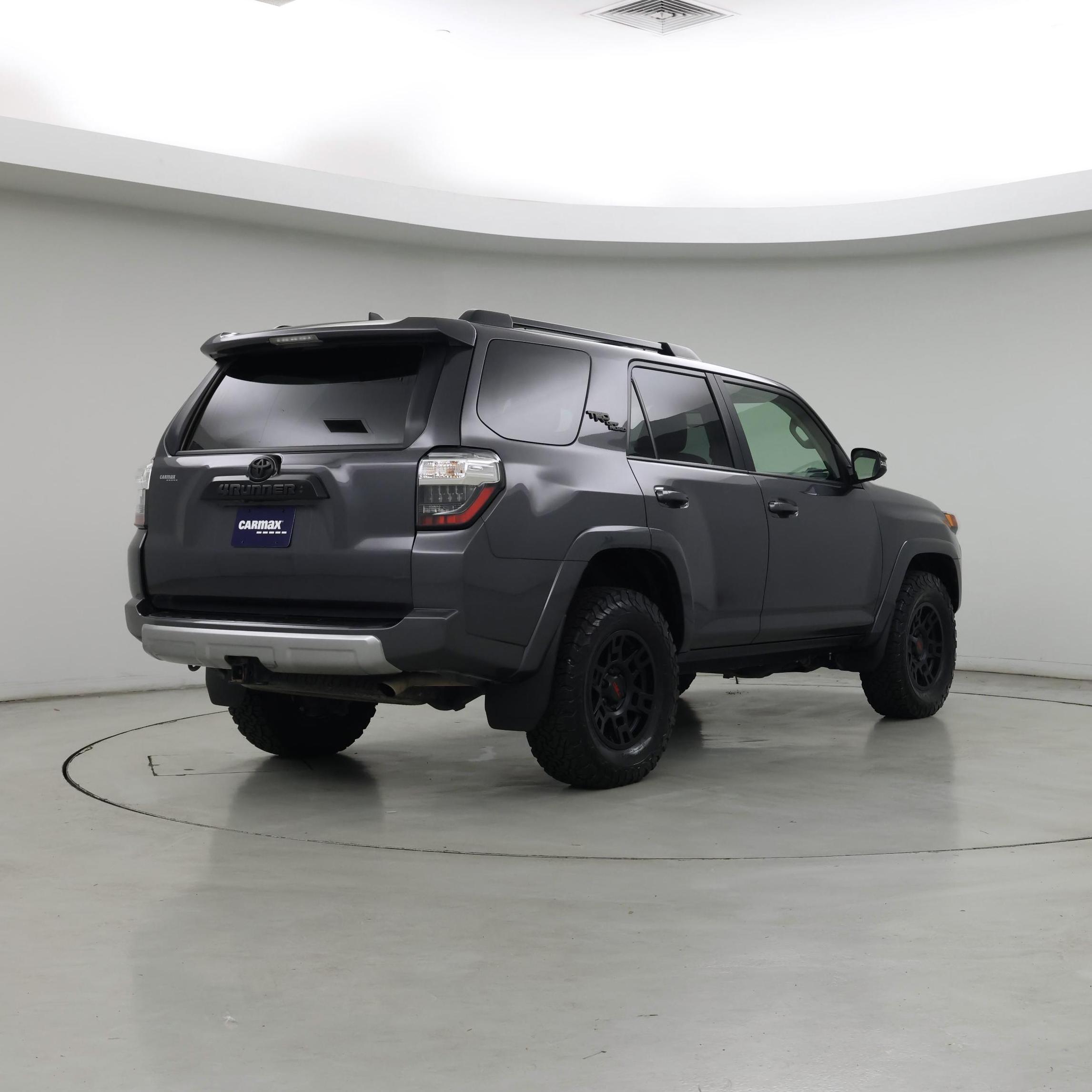 Thumbnail: 2023 Toyota 4Runner - 8