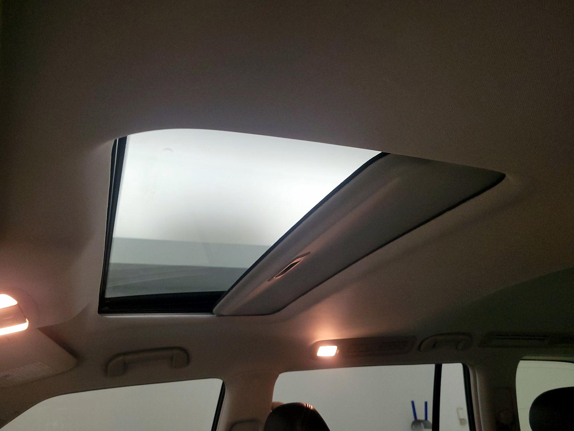 Thumbnail: 2017 Nissan Armada - 19