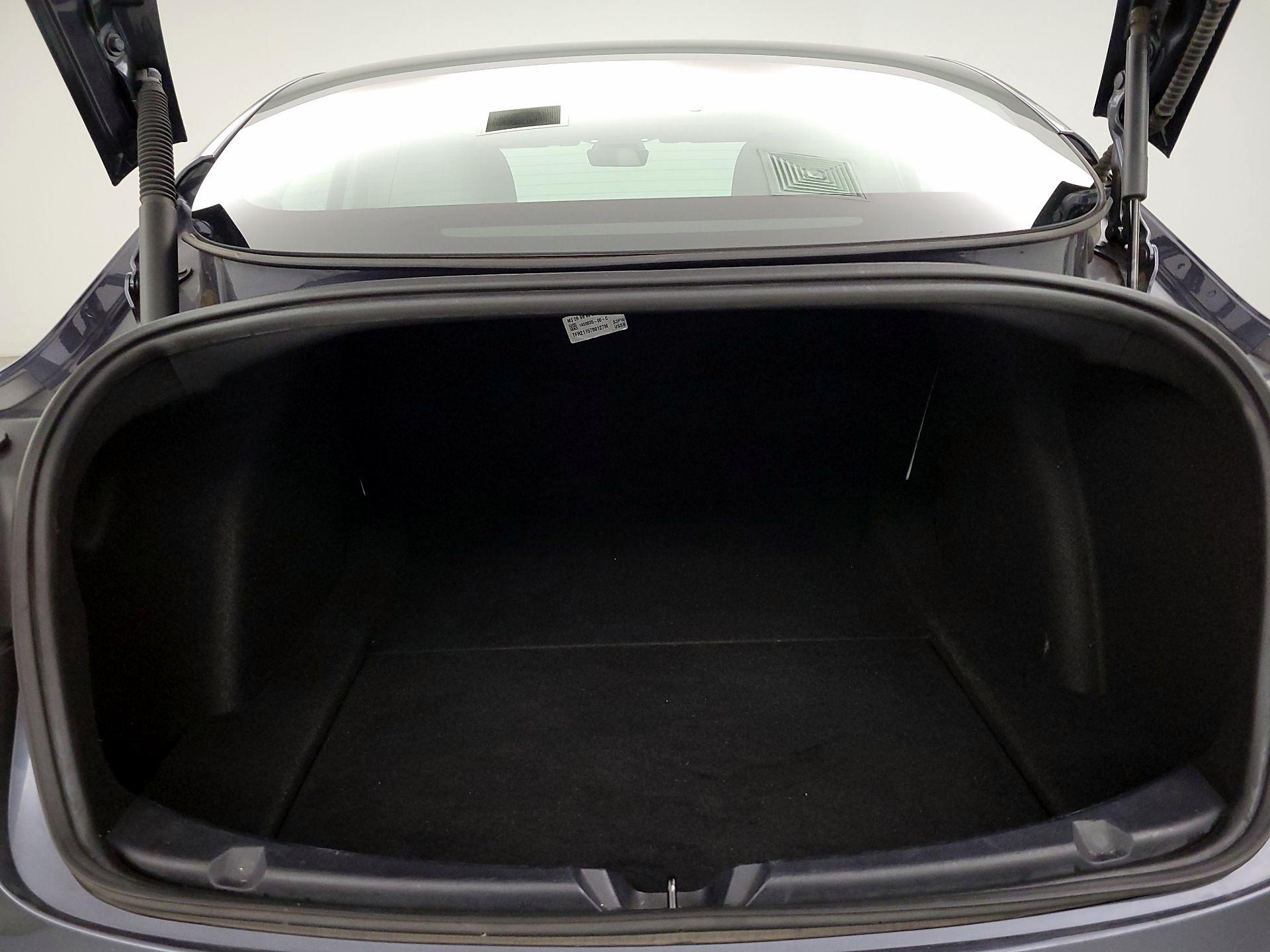 Thumbnail: 2021 Tesla Model 3 - 20