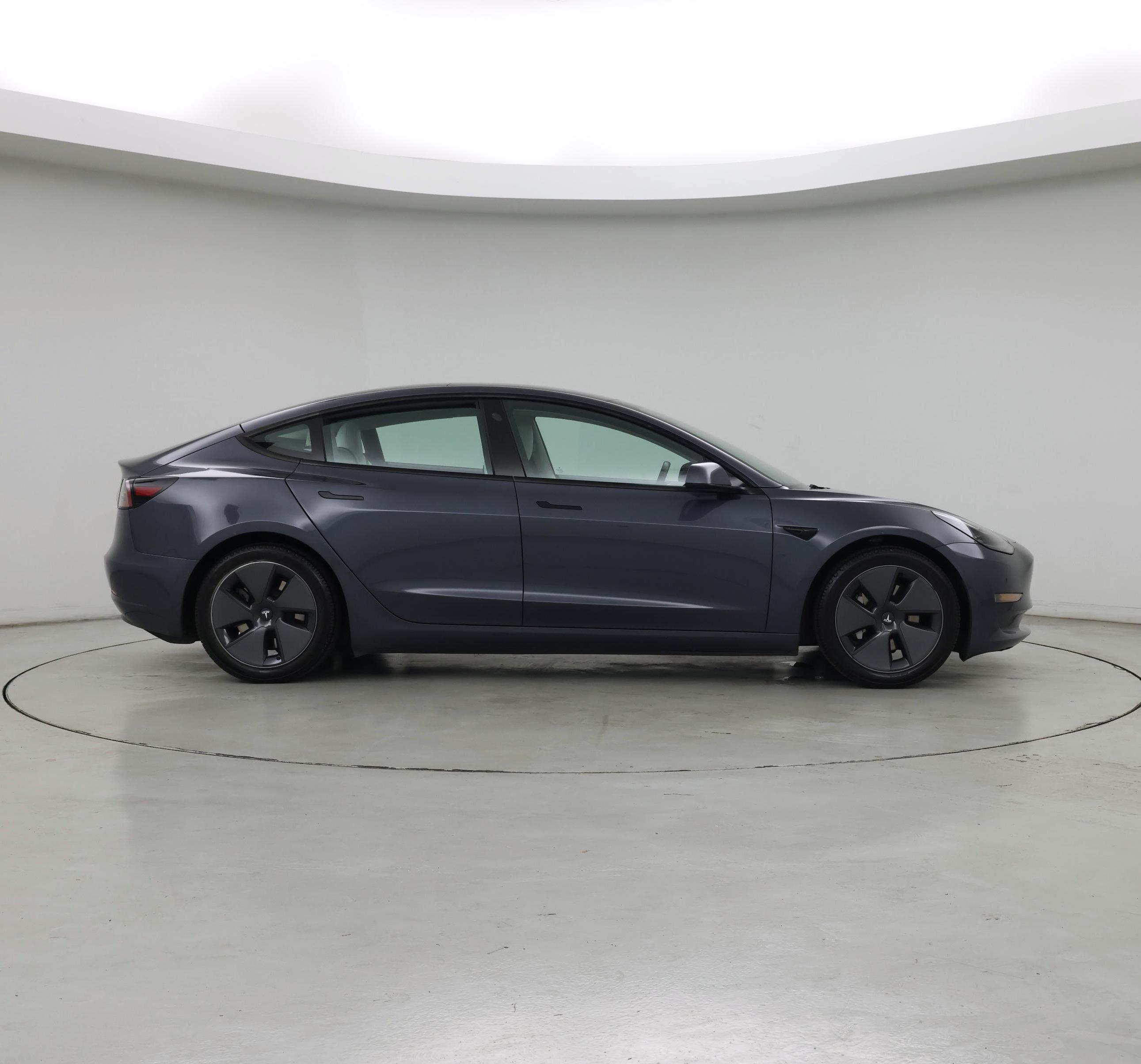 Thumbnail: 2021 Tesla Model 3 - 7