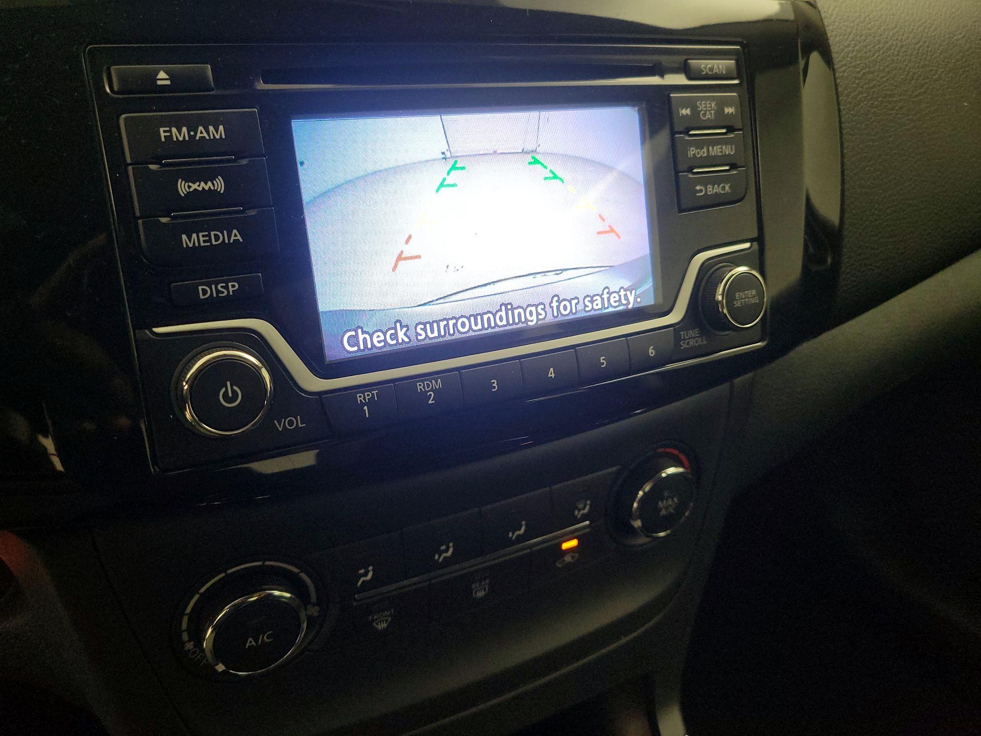 Thumbnail: 2017 Nissan Sentra - 14