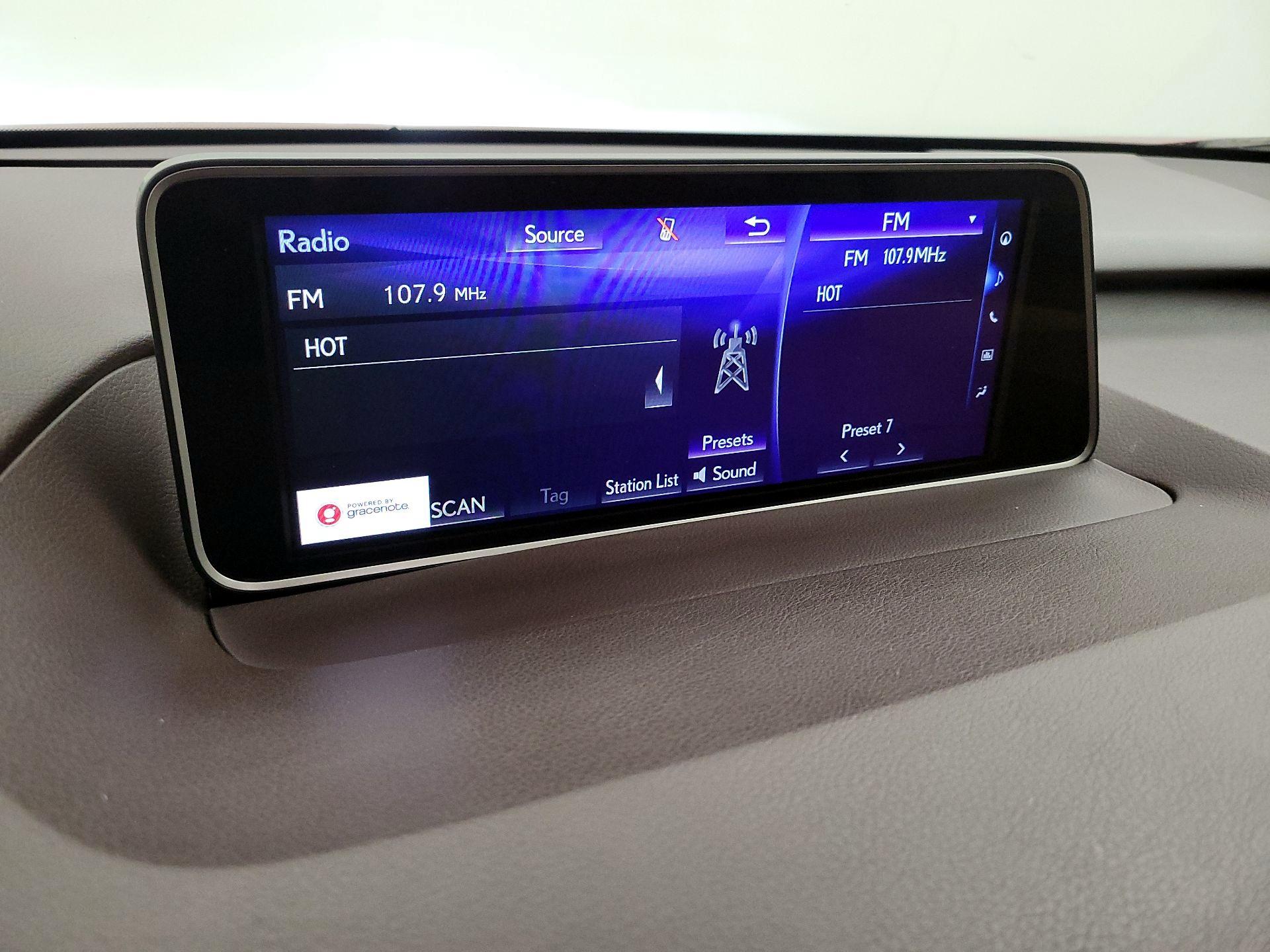 Thumbnail: 2017 Lexus RX - 16