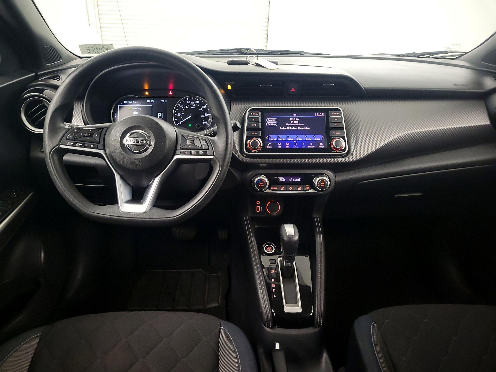 Thumbnail: 2018 Nissan Kicks - 9