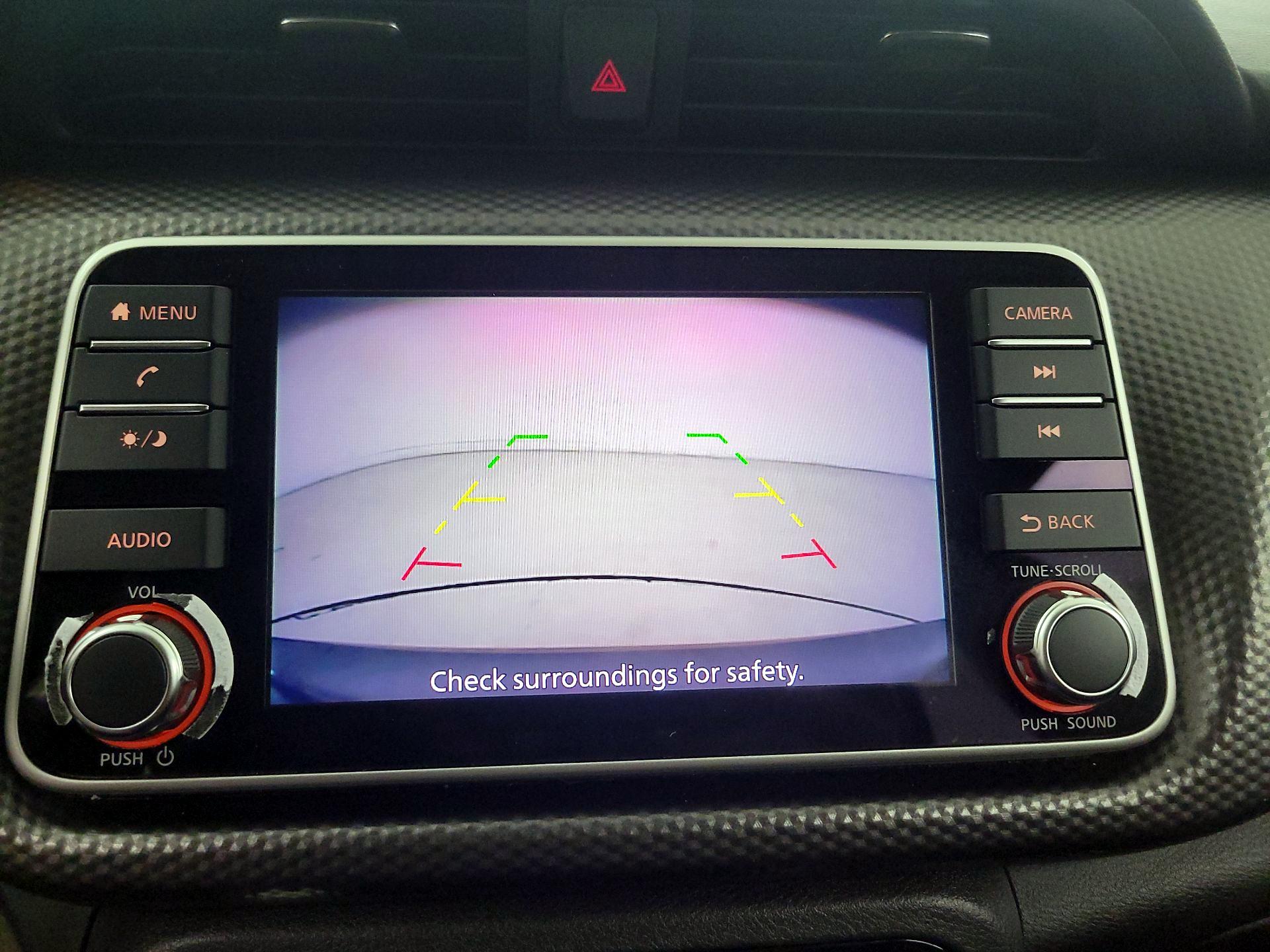 Thumbnail: 2018 Nissan Kicks - 14