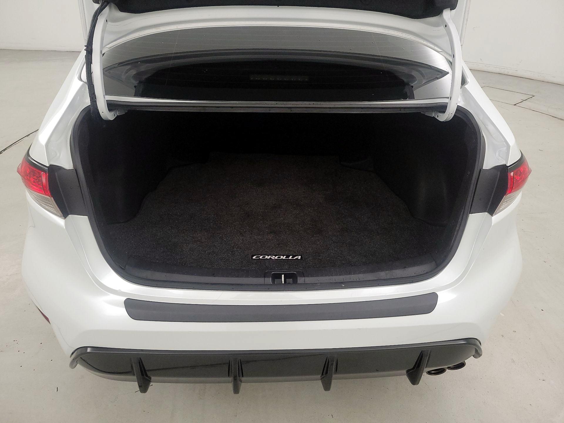 Thumbnail: 2023 Toyota Corolla - 20