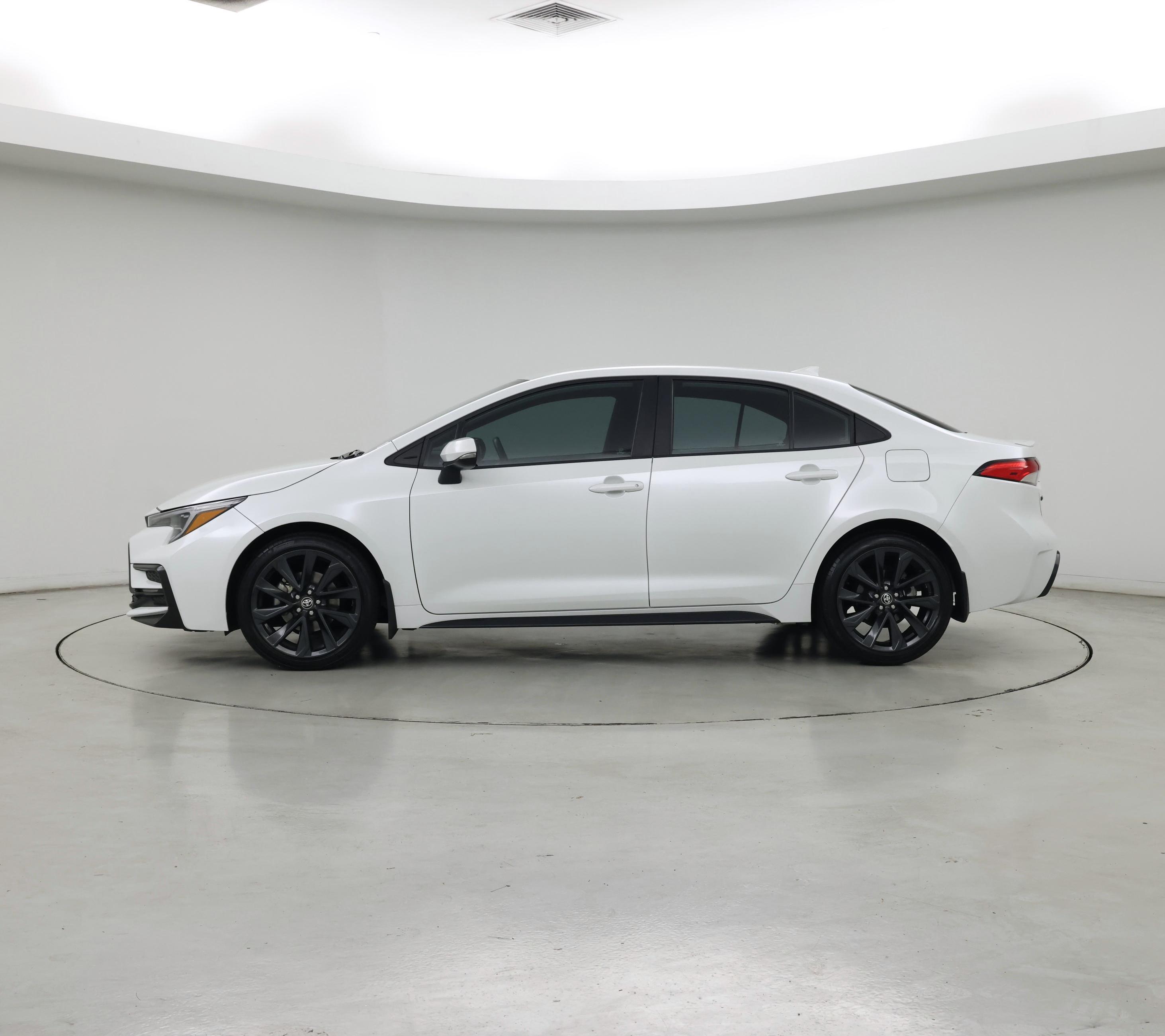 Thumbnail: 2023 Toyota Corolla - 3