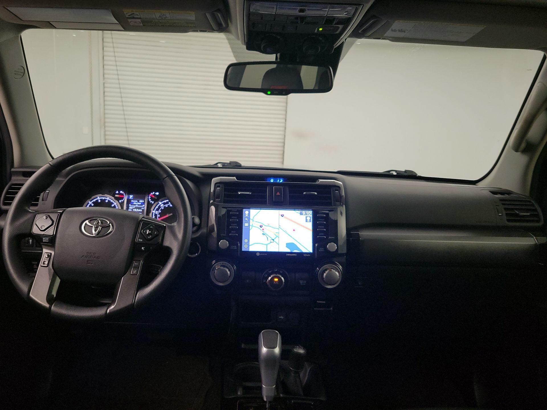 Thumbnail: 2021 Toyota 4Runner - 9