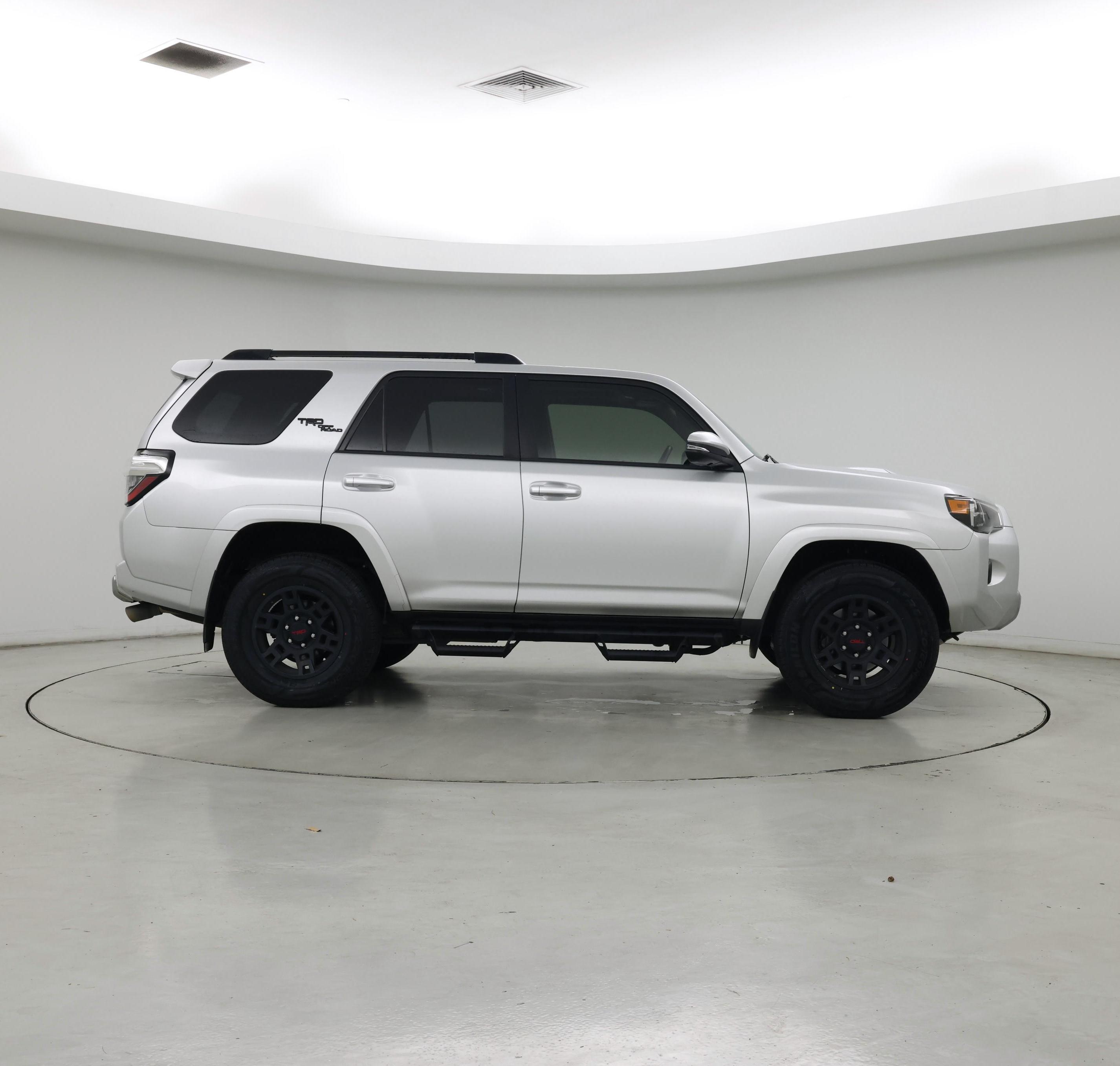 Thumbnail: 2021 Toyota 4Runner - 7