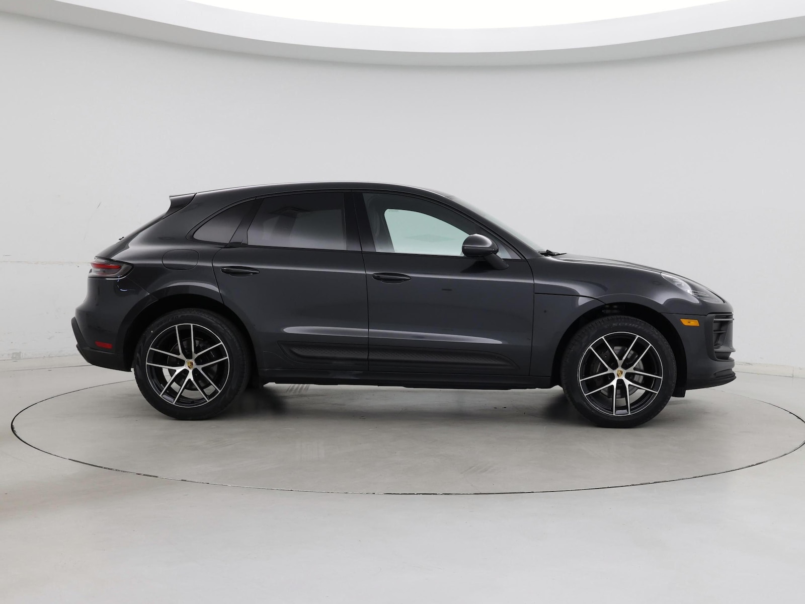 2022 Porsche Macan Base - Photo 8