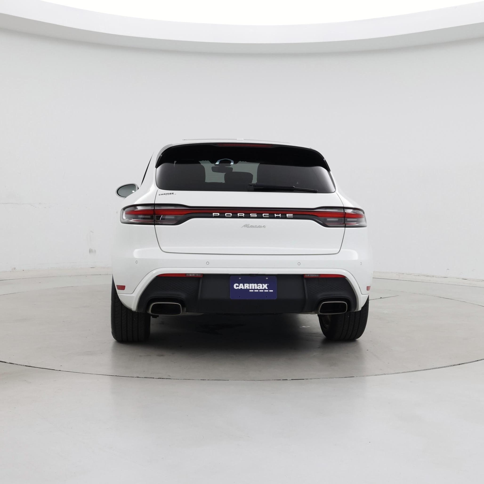 Thumbnail: 2022 Porsche Macan - 6