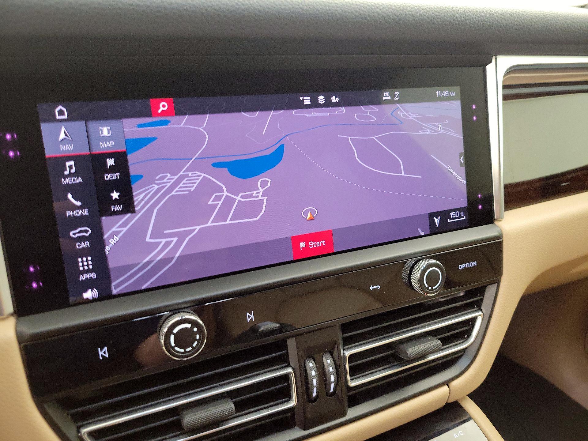 Thumbnail: 2023 Porsche Macan - 14