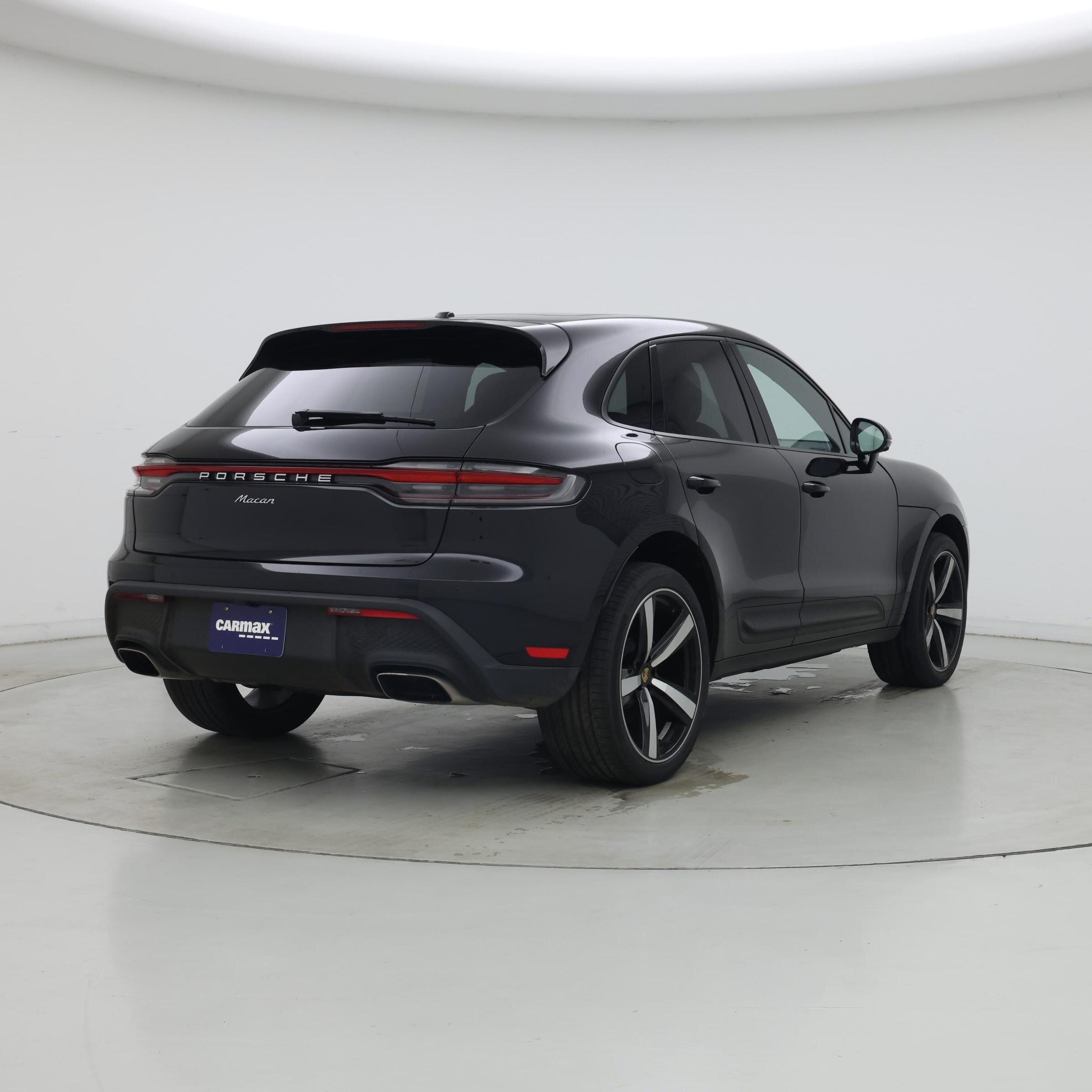 Thumbnail: 2022 Porsche Macan - 8
