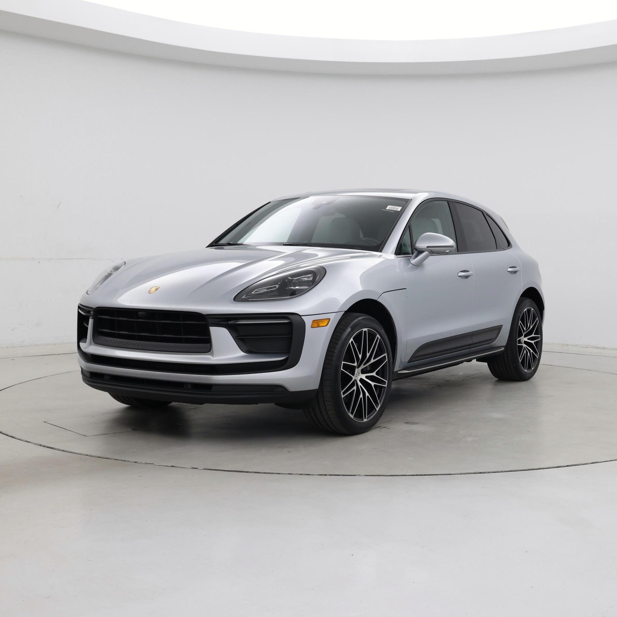 Thumbnail: 2022 Porsche Macan - 4