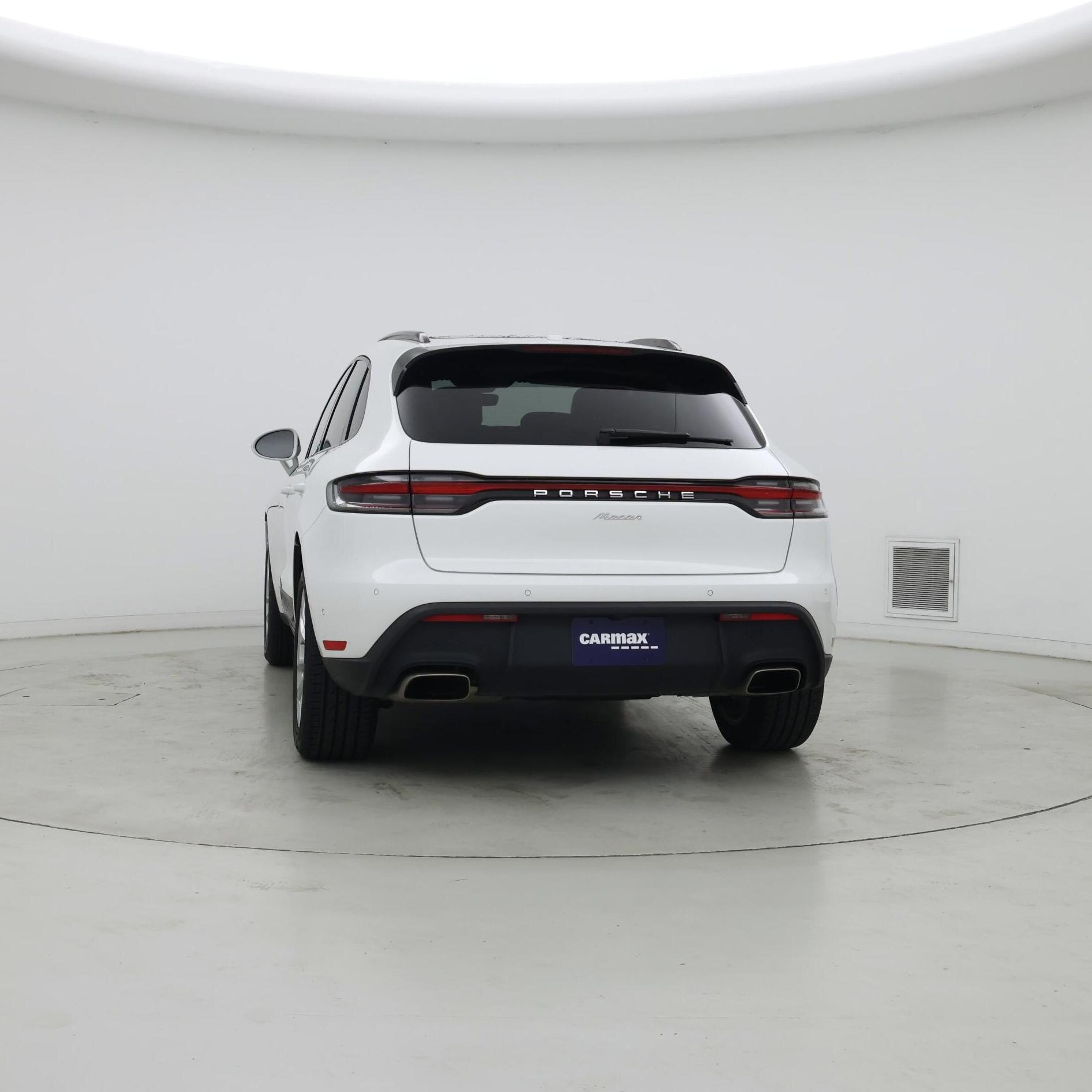 Thumbnail: 2023 Porsche Macan - 6
