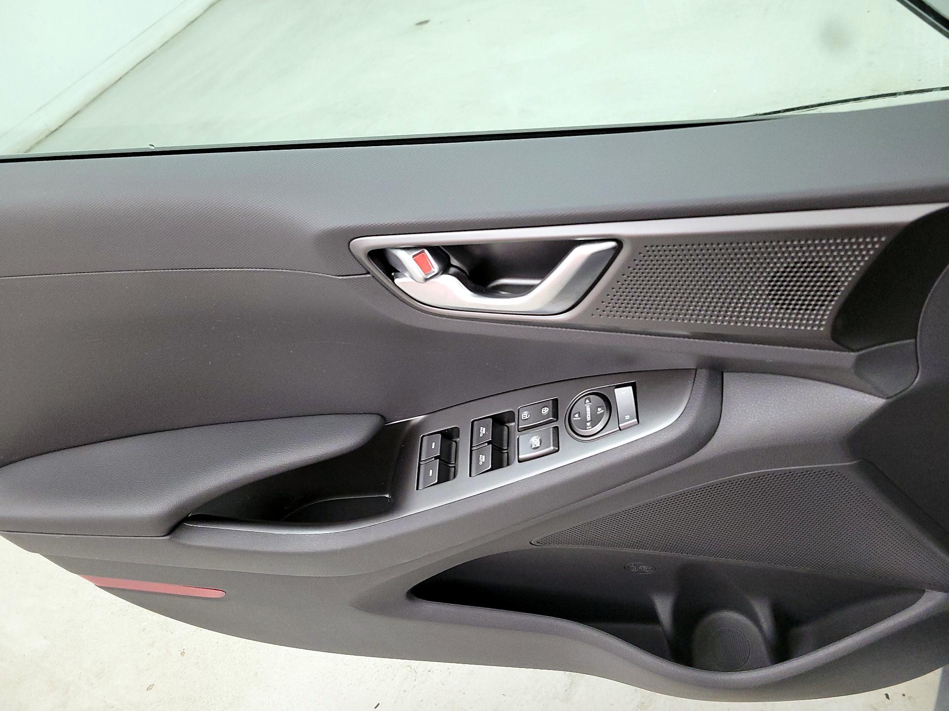 Thumbnail: 2021 Hyundai Ioniq - 12