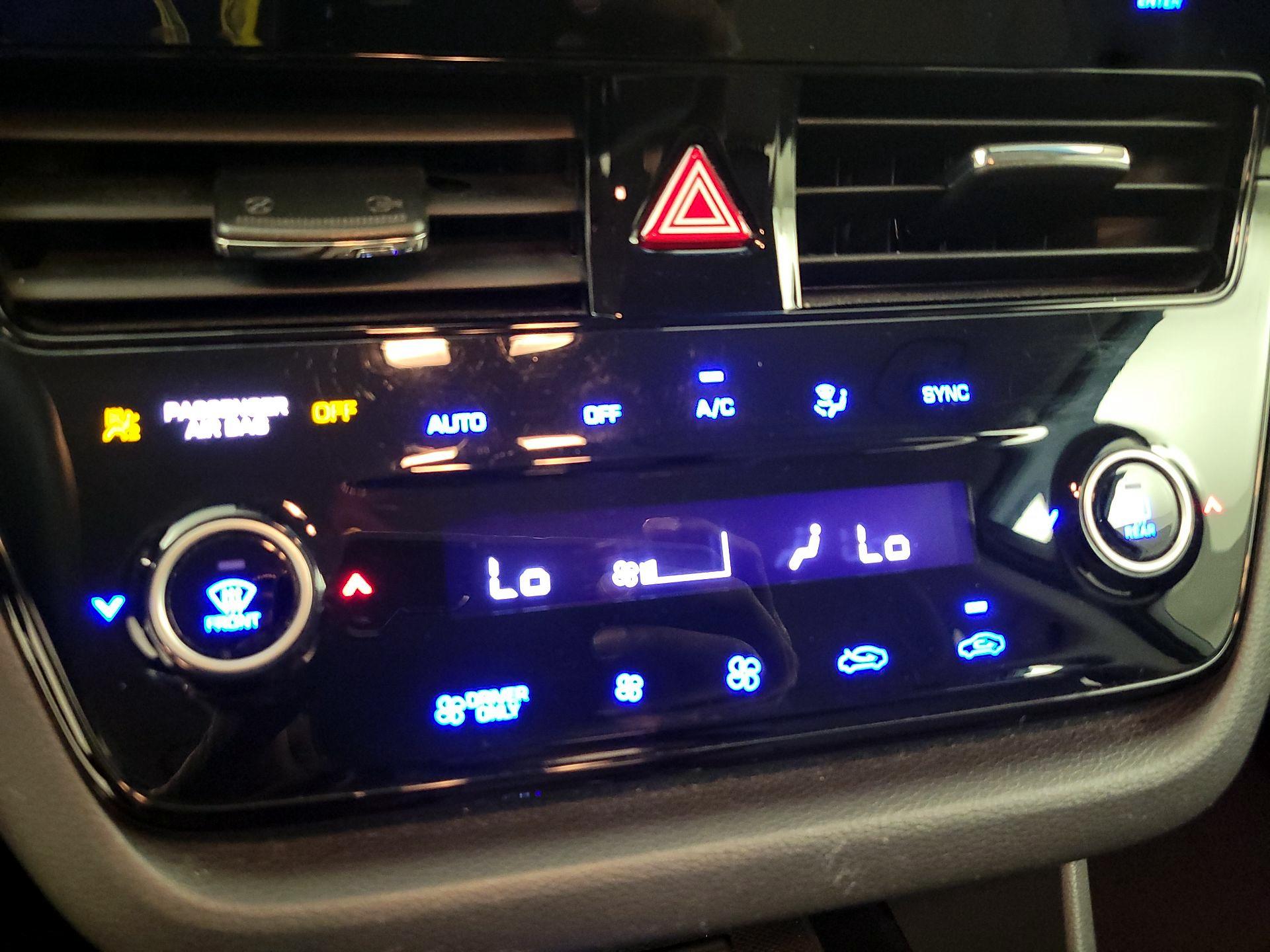 Thumbnail: 2021 Hyundai Ioniq - 16