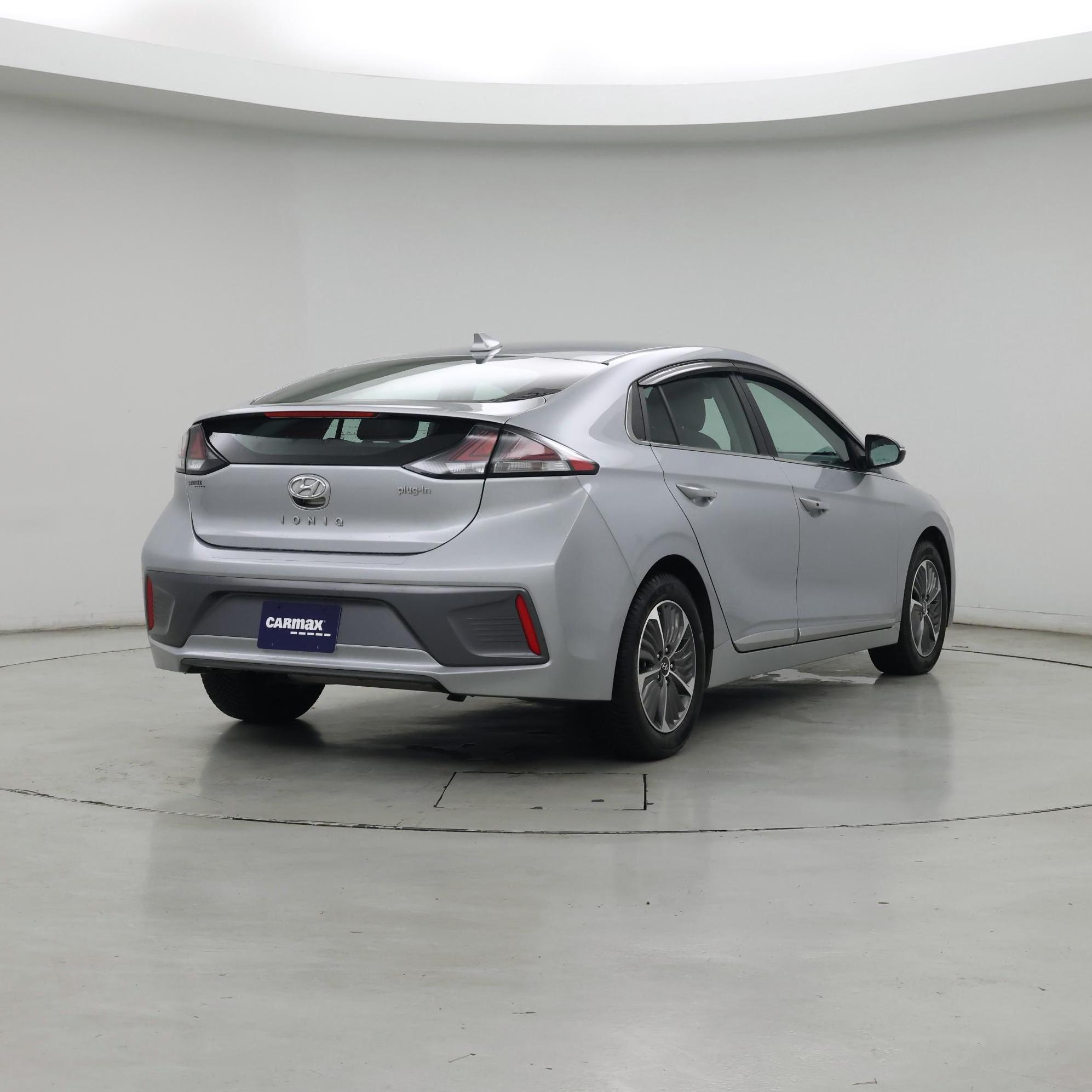 Thumbnail: 2021 Hyundai Ioniq - 8