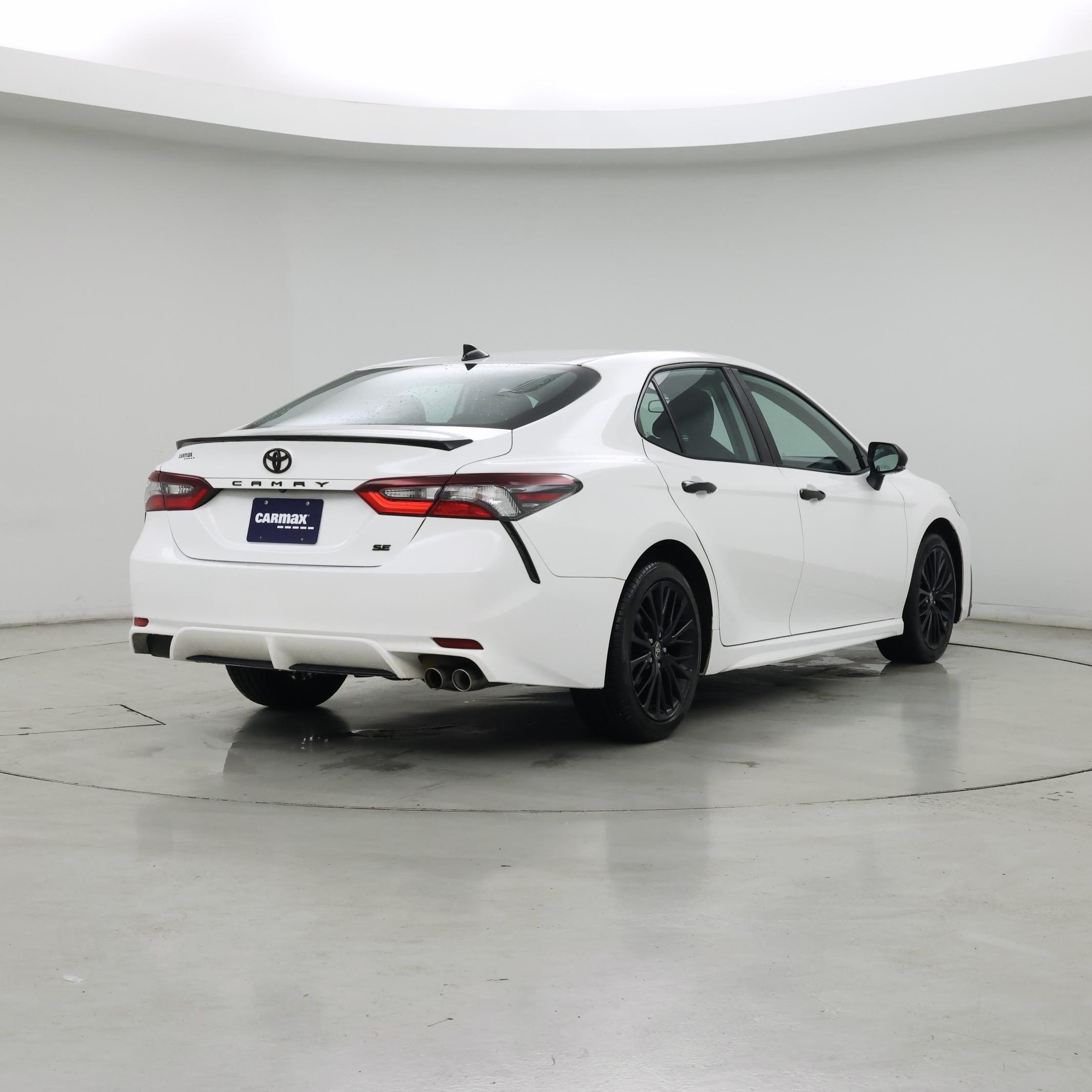 Thumbnail: 2022 Toyota Camry - 8