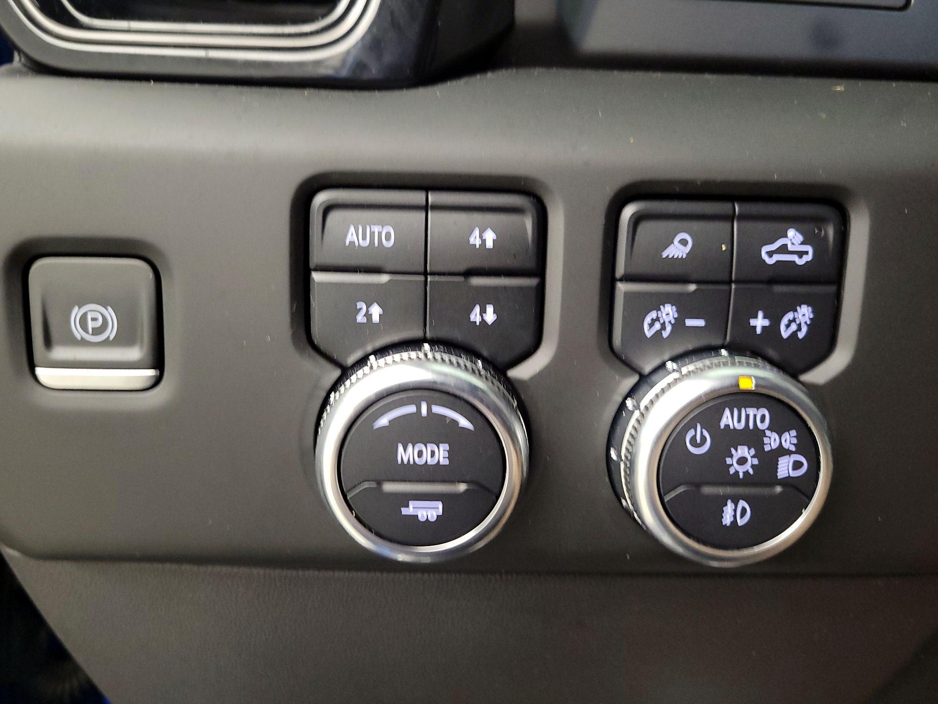 Thumbnail: 2022 GMC Sierra 1500 - 13