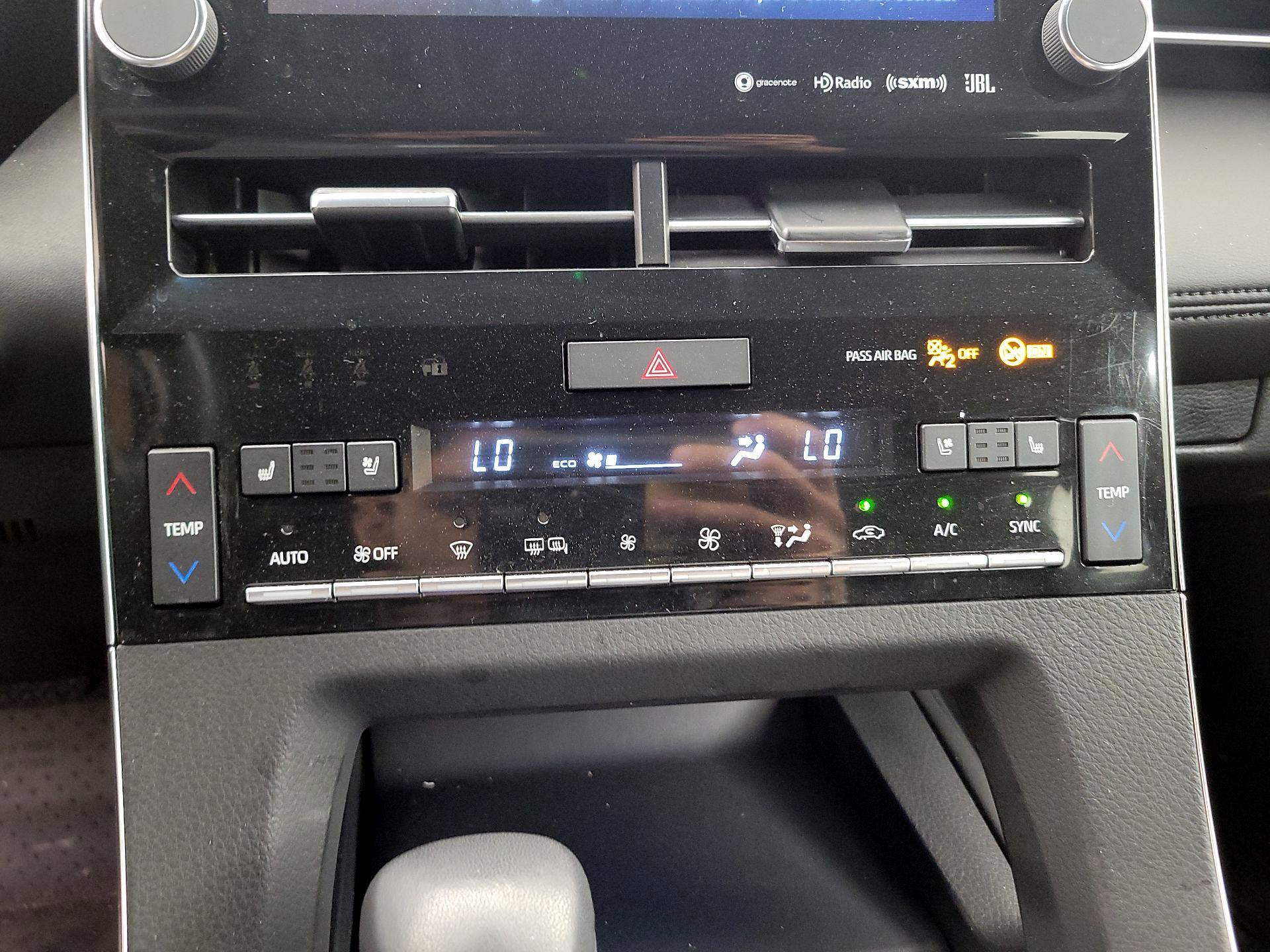 Thumbnail: 2022 Toyota Avalon - 17