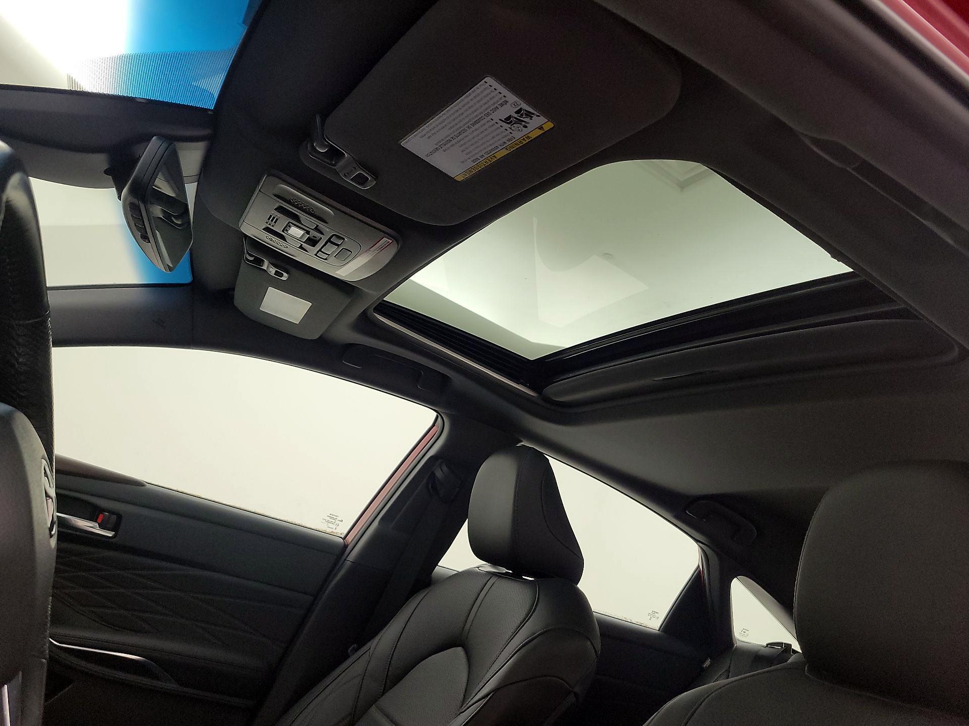 Thumbnail: 2022 Toyota Avalon - 19