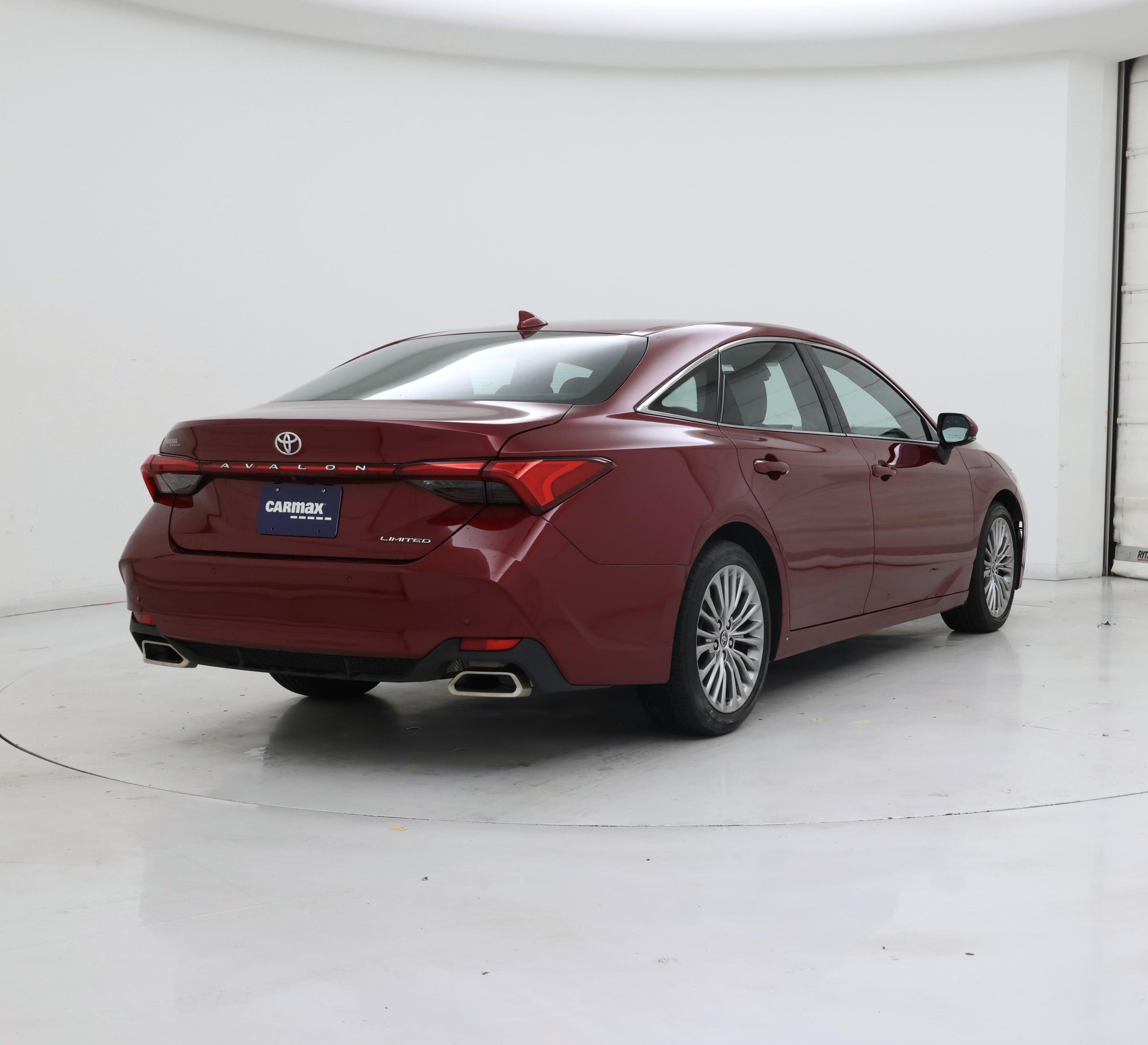 Thumbnail: 2022 Toyota Avalon - 8