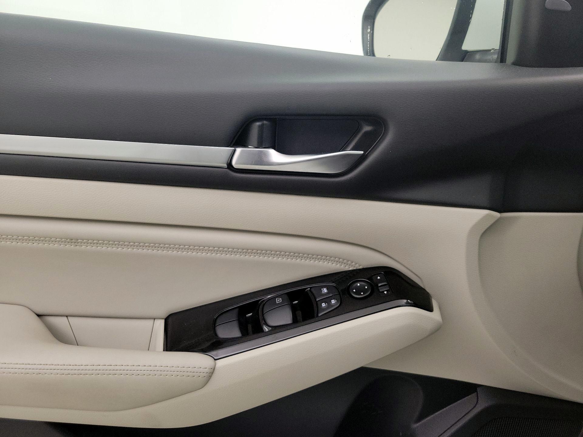 Thumbnail: 2023 Nissan Altima - 12