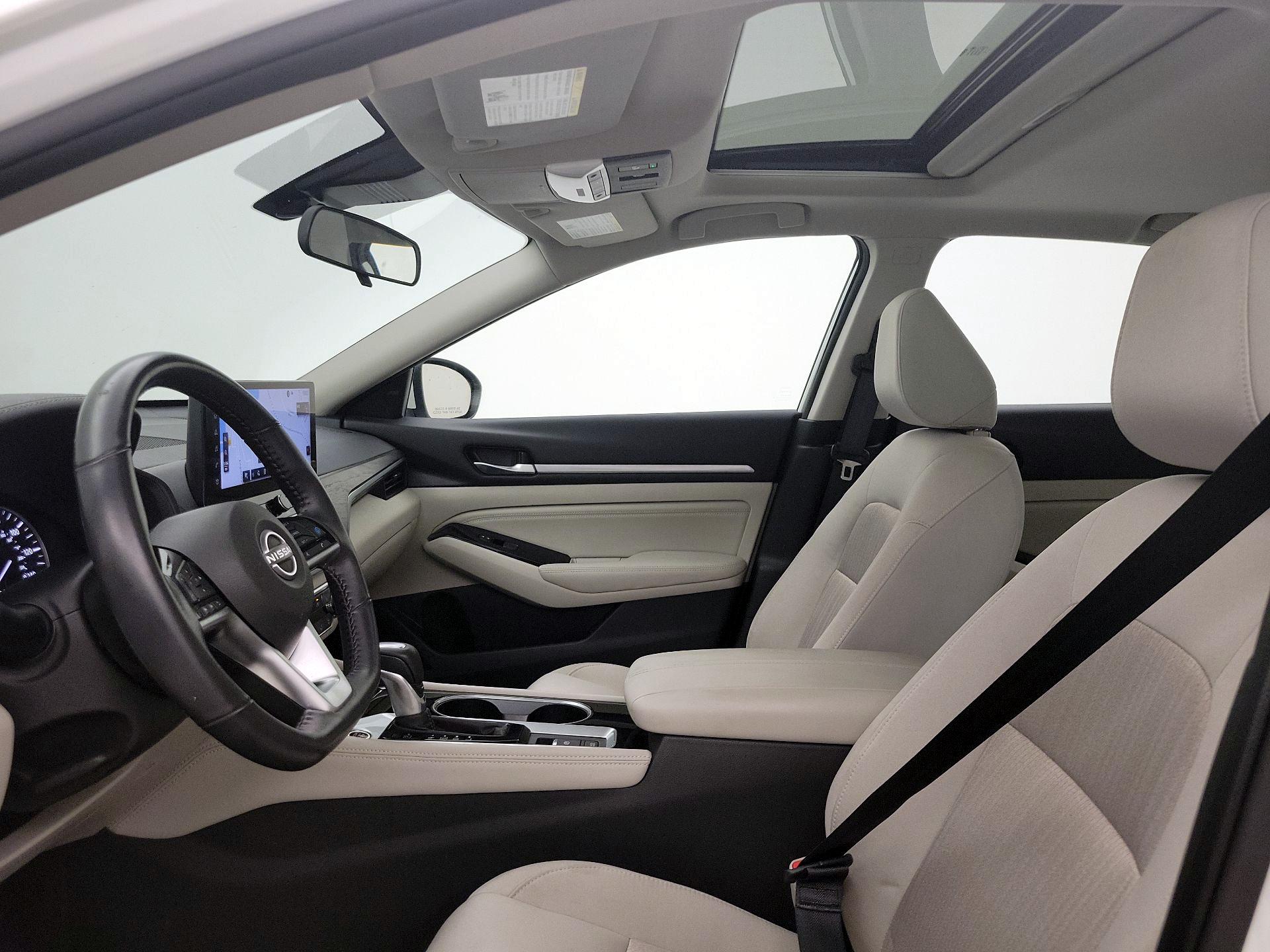 Thumbnail: 2023 Nissan Altima - 20