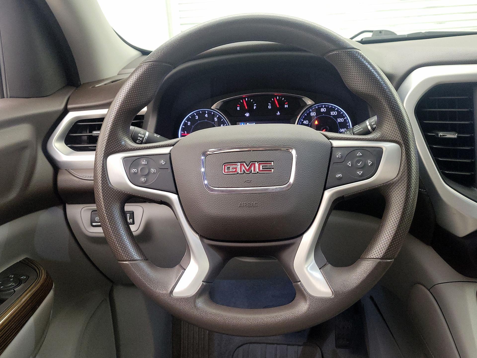 Thumbnail: 2022 GMC Acadia - 10