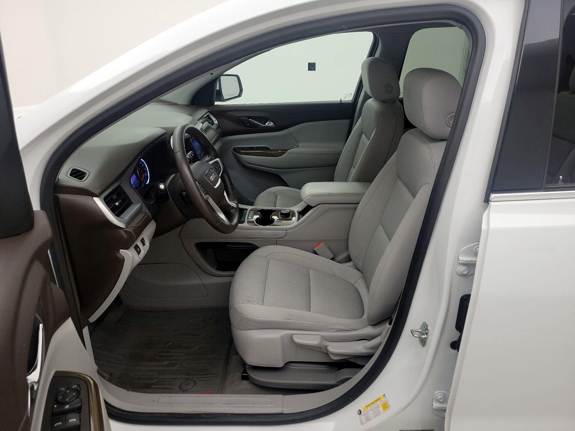 Thumbnail: 2022 GMC Acadia - 11