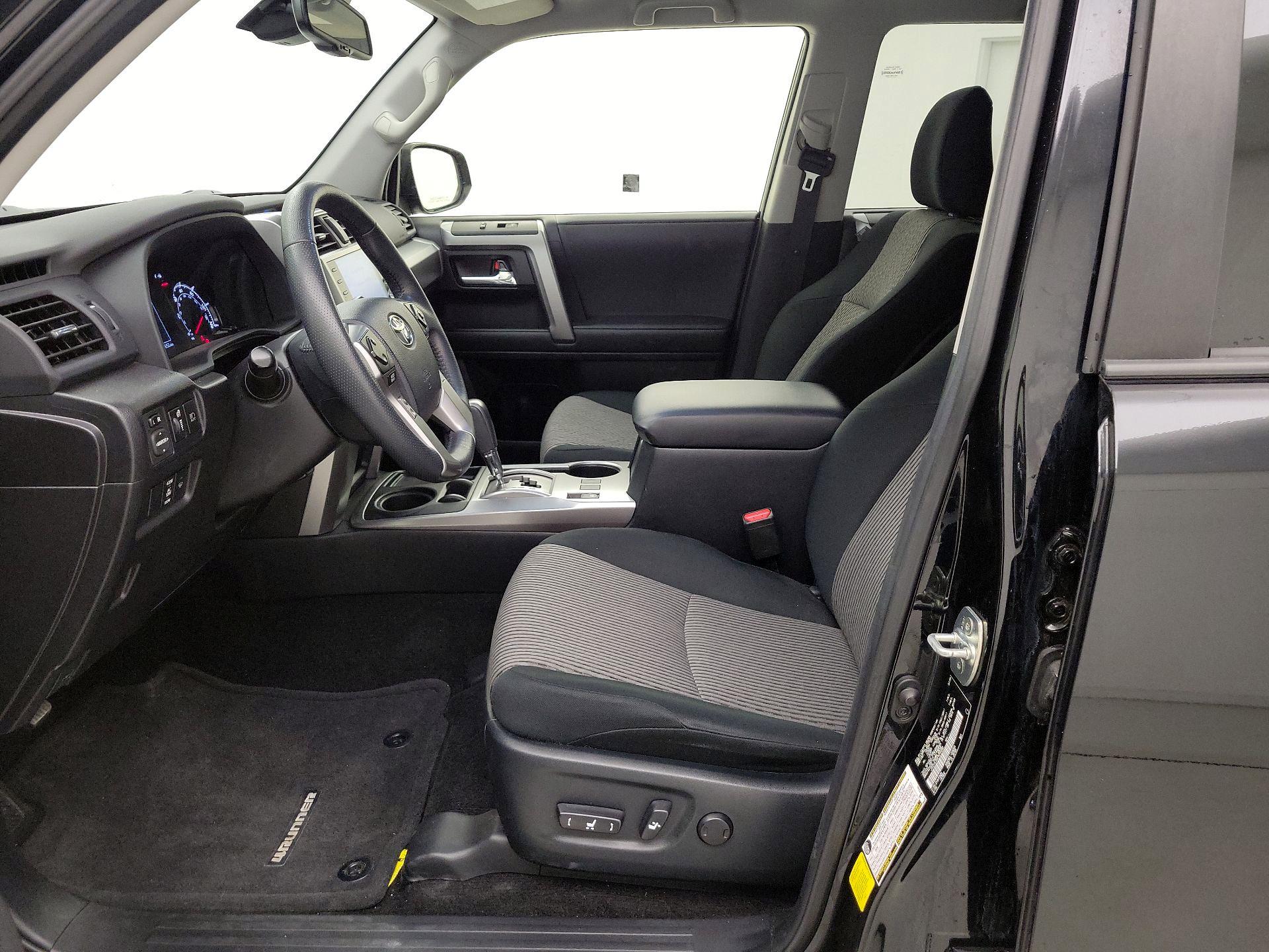 Thumbnail: 2023 Toyota 4Runner - 11