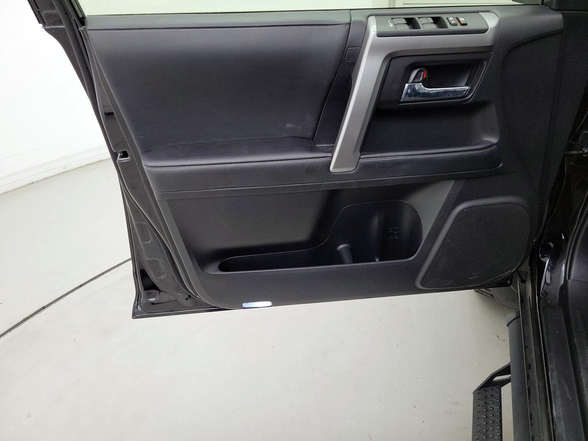 Thumbnail: 2023 Toyota 4Runner - 12