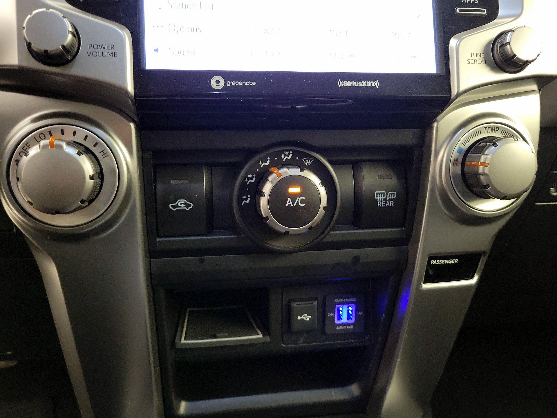 Thumbnail: 2023 Toyota 4Runner - 16