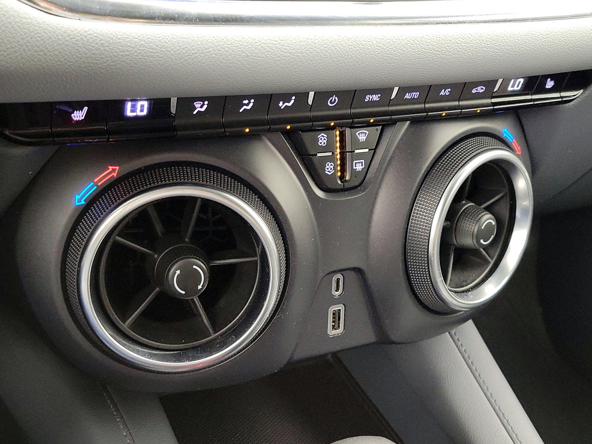 Thumbnail: 2022 Chevrolet Blazer - 16