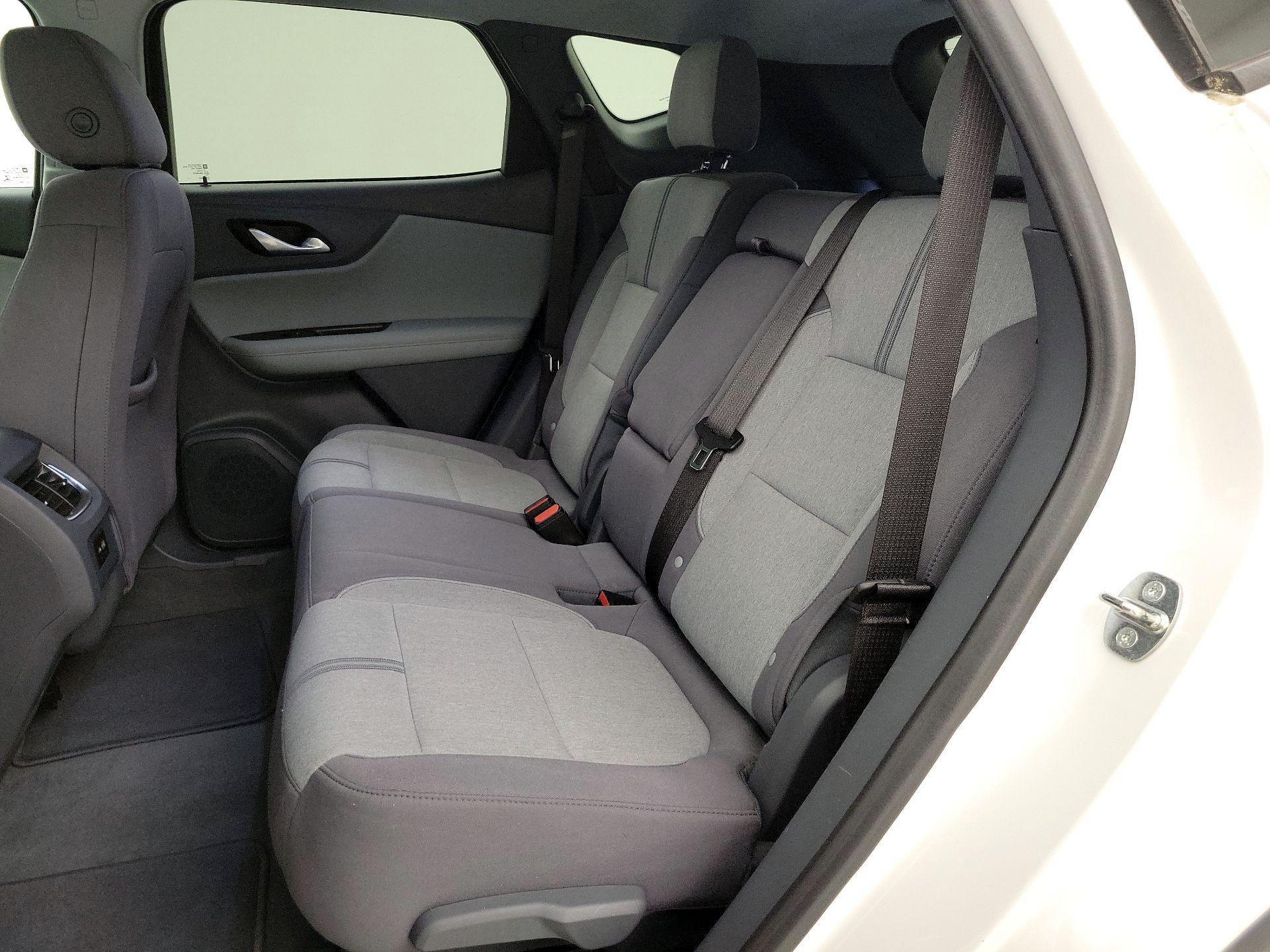 Thumbnail: 2022 Chevrolet Blazer - 19