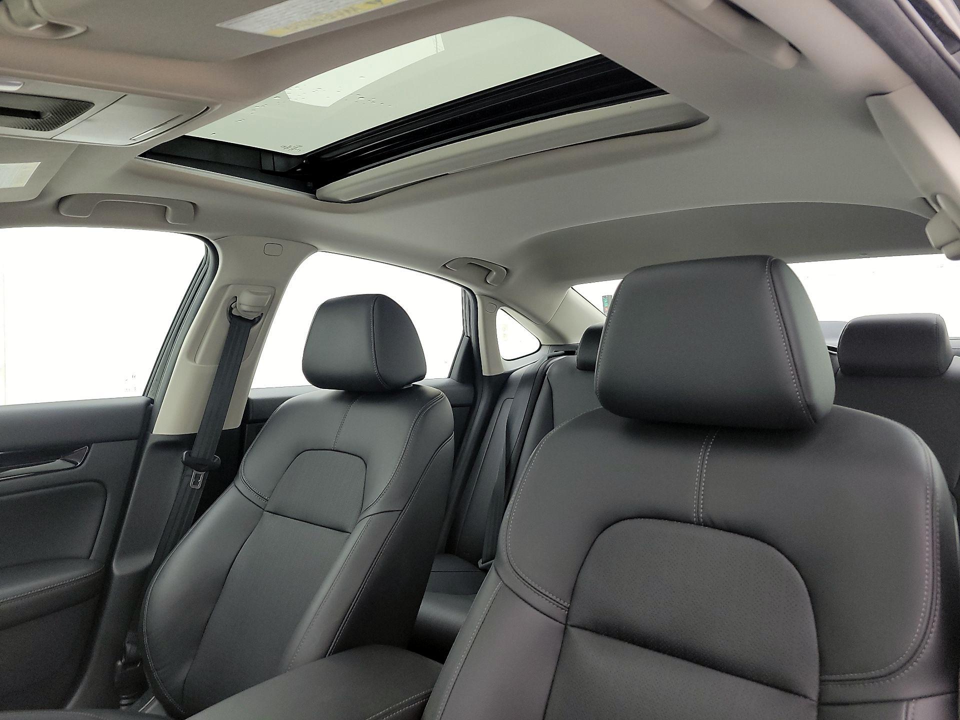 Thumbnail: 2024 Honda Civic - 18