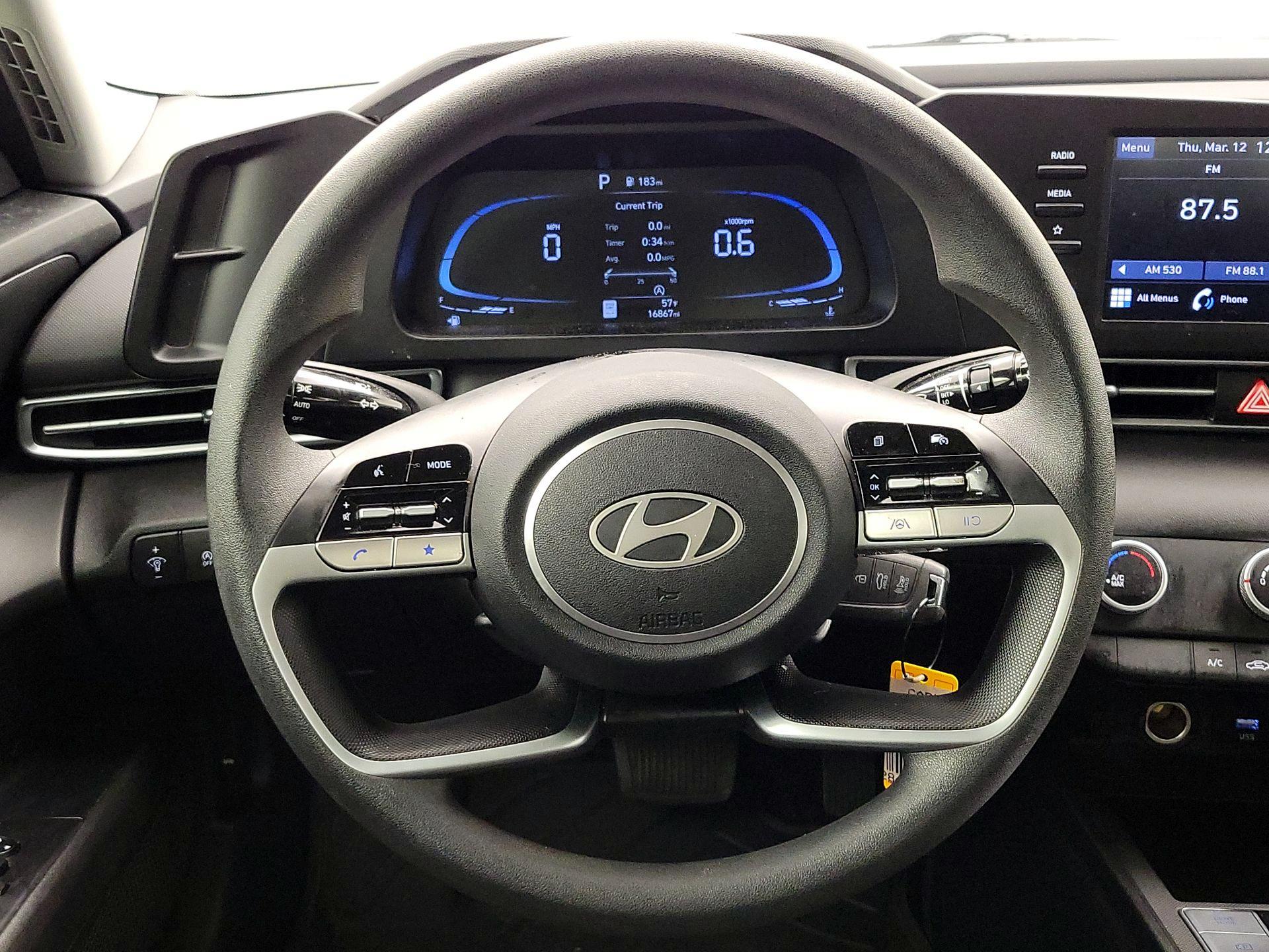 Thumbnail: 2024 Hyundai Elantra - 10