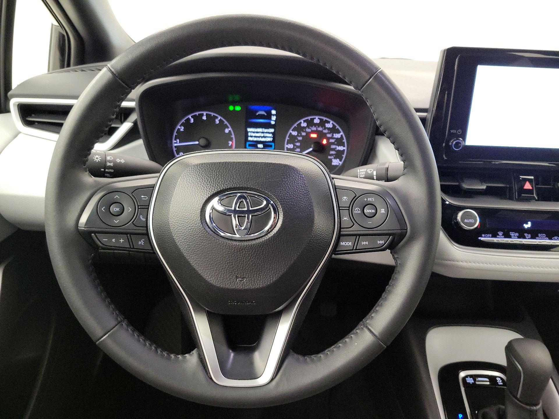 Thumbnail: 2025 Toyota Corolla - 10