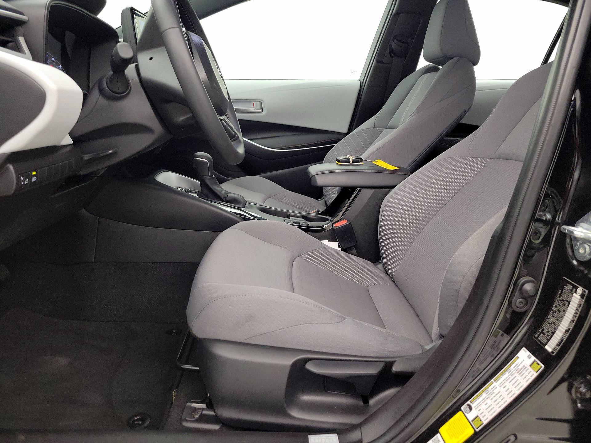 Thumbnail: 2025 Toyota Corolla - 11