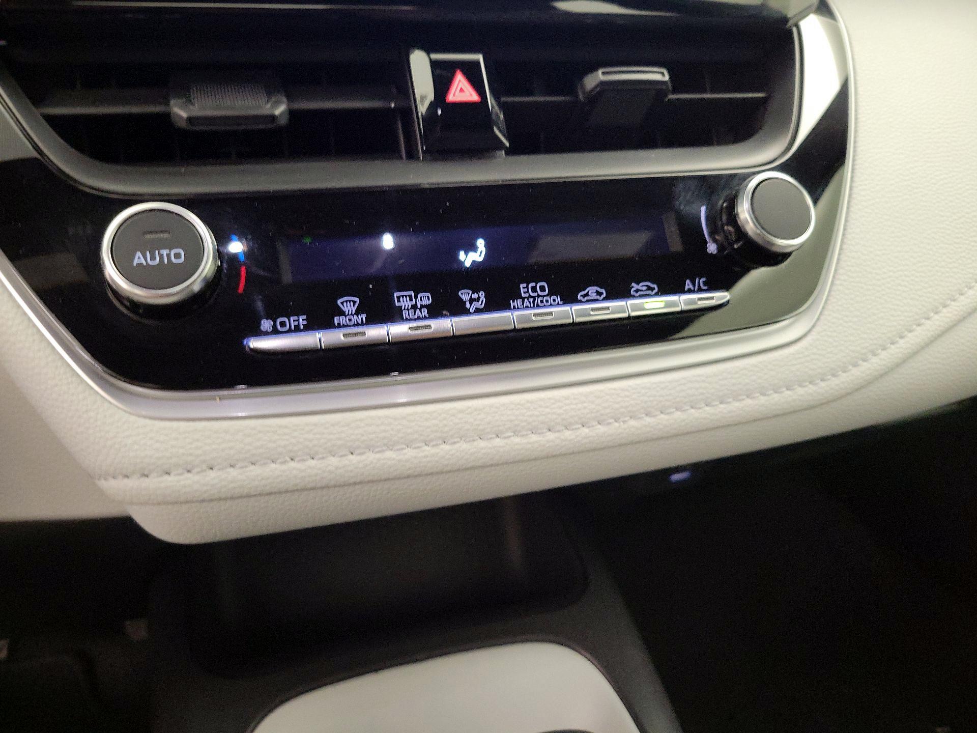 Thumbnail: 2025 Toyota Corolla - 16