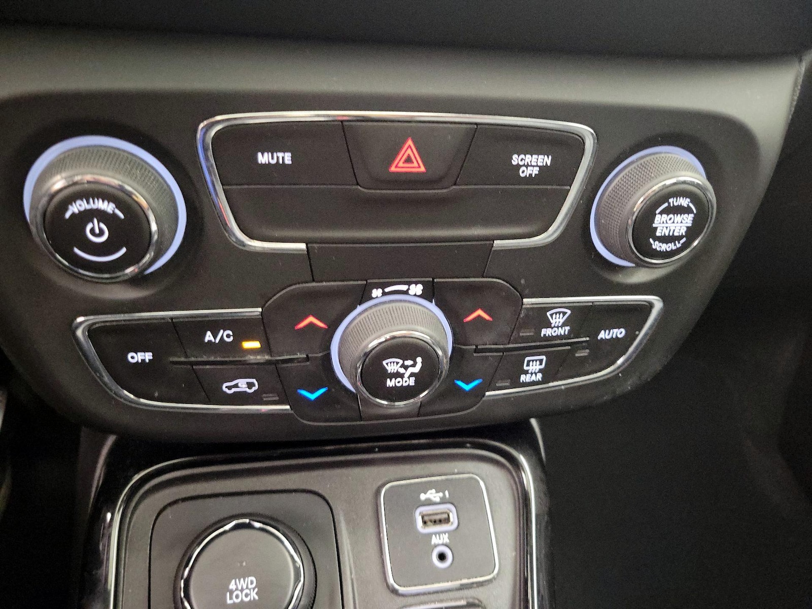 2020 Jeep Compass Limited - Photo 17