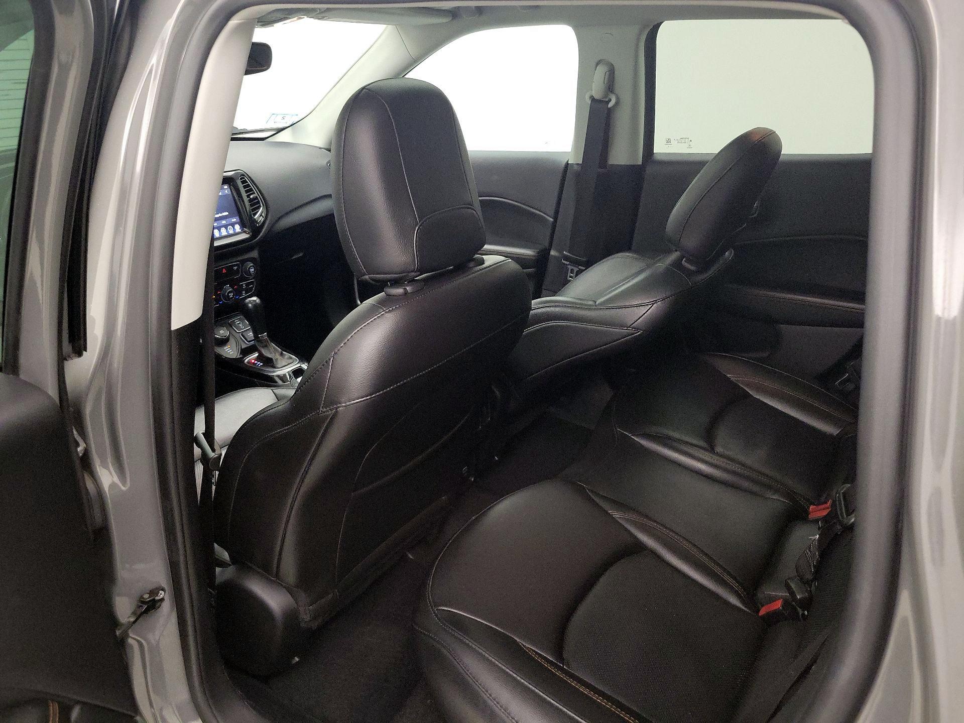 Thumbnail: 2020 Jeep Compass - 20
