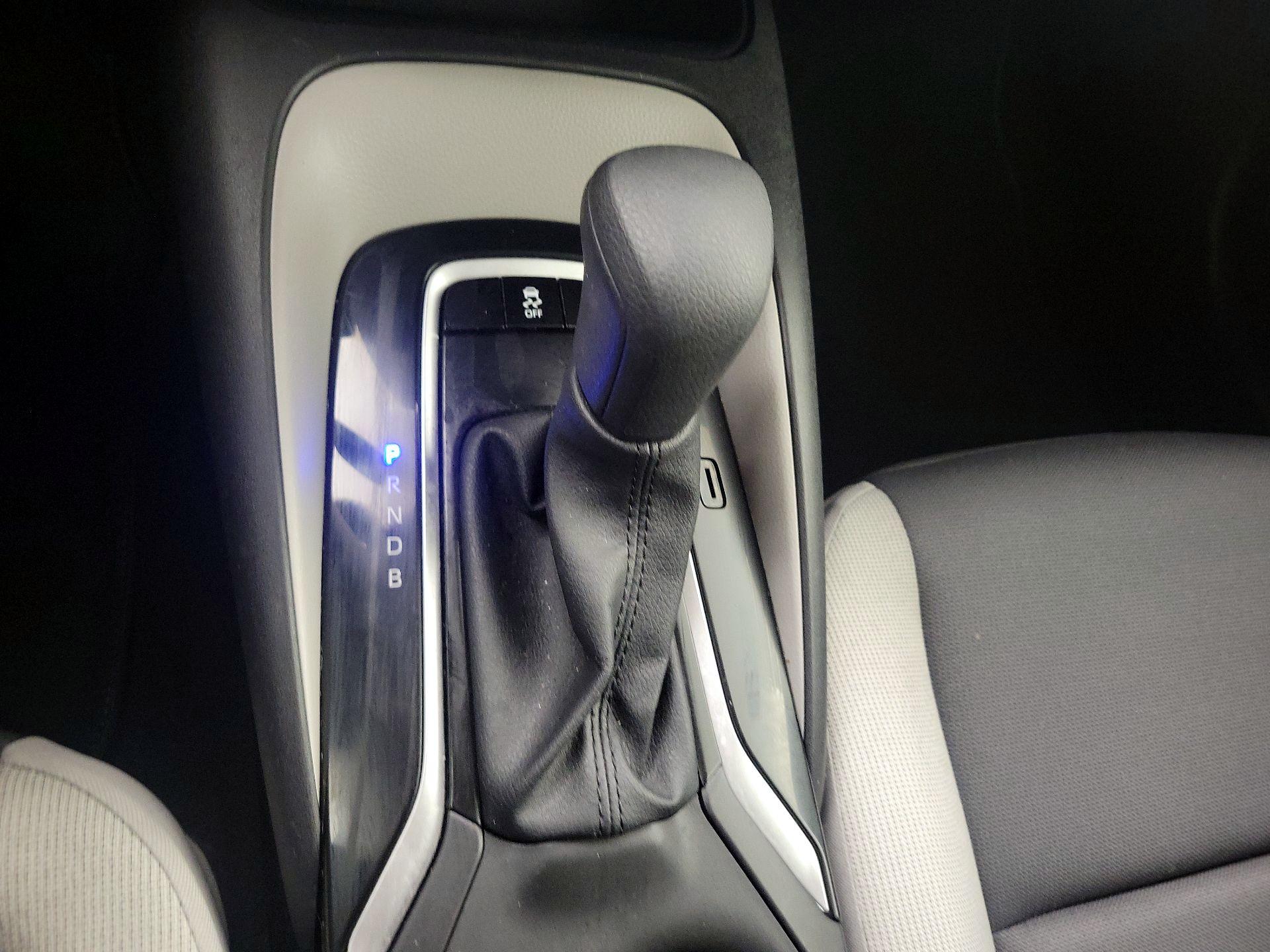 Thumbnail: 2025 Toyota Corolla - 17