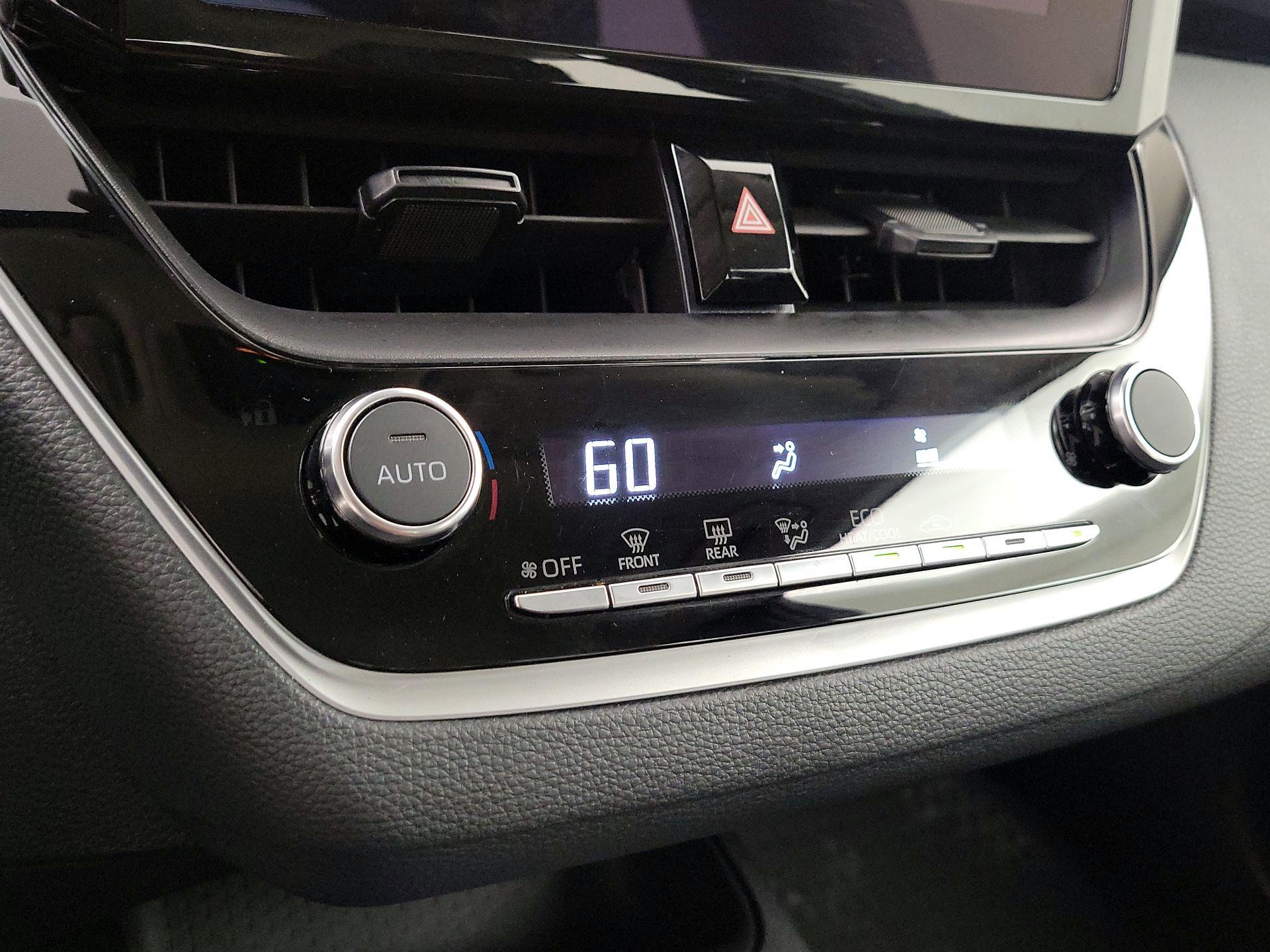 Thumbnail: 2025 Toyota Corolla - 16