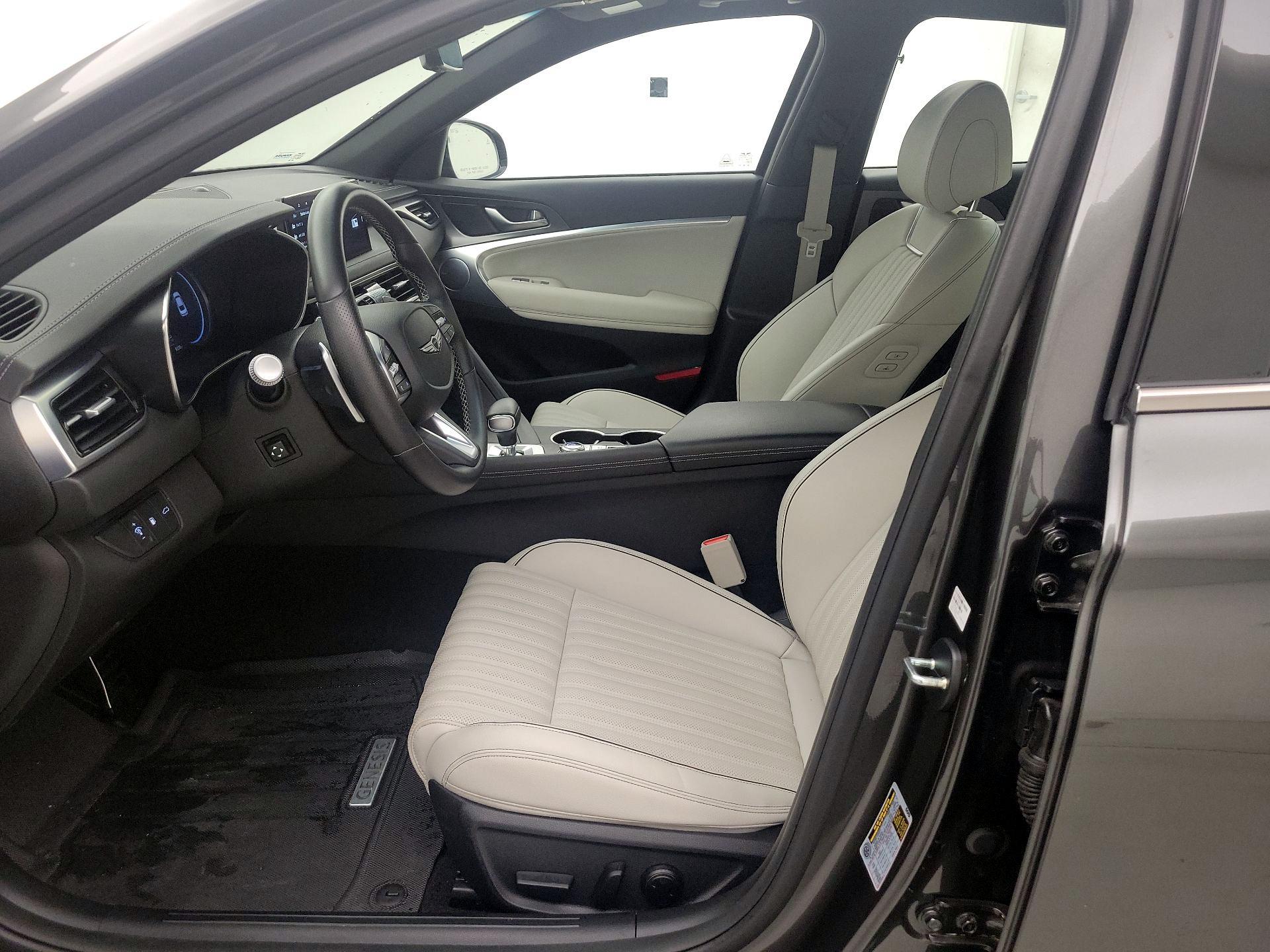 Thumbnail: 2024 Genesis G70 - 11