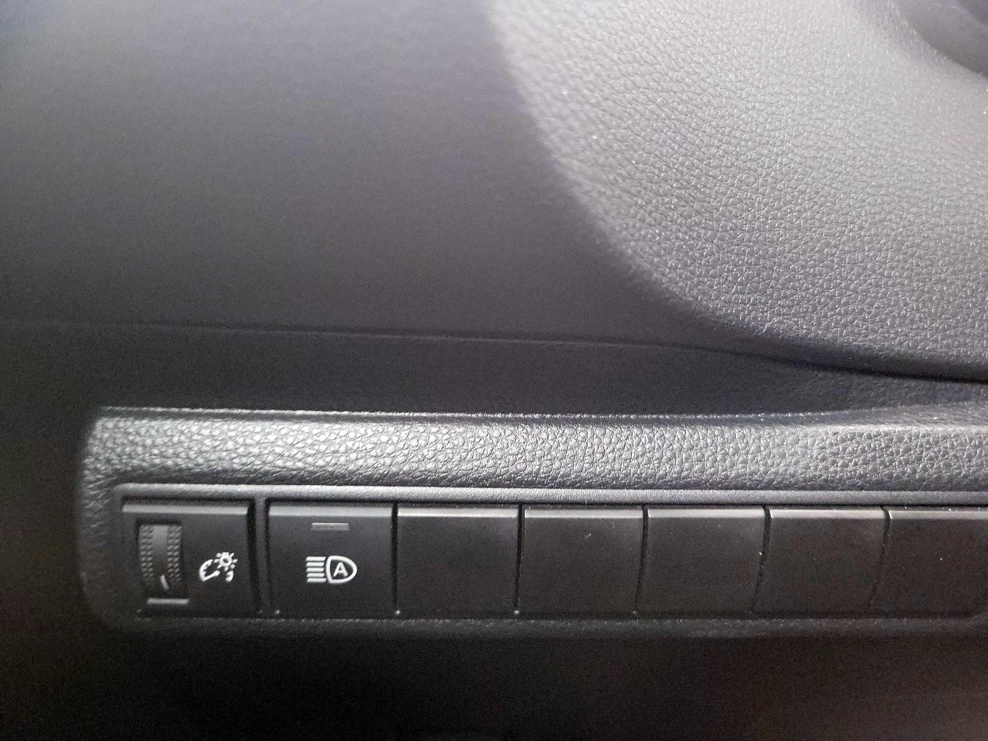 Thumbnail: 2024 Toyota Corolla - 13