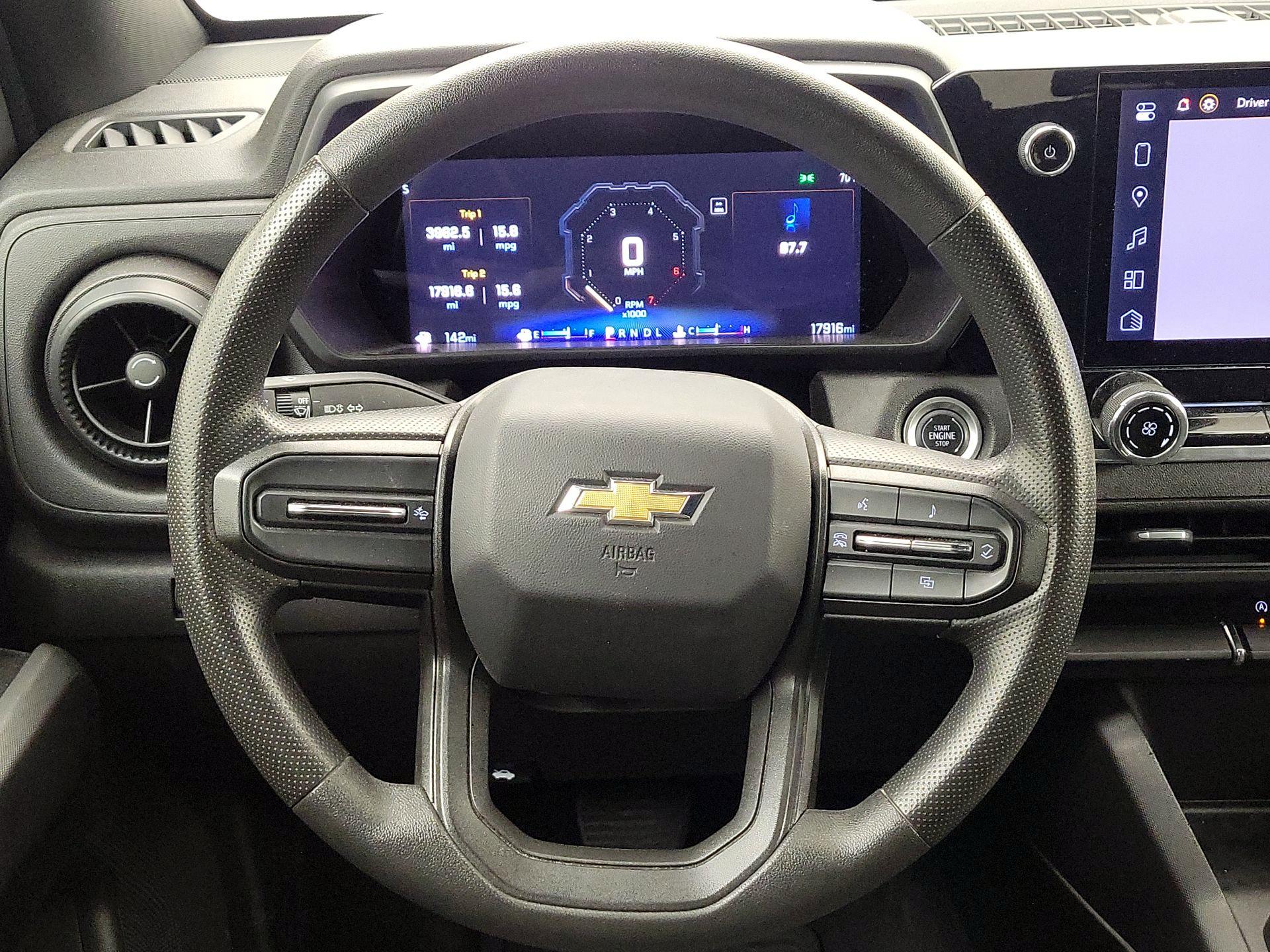 Thumbnail: 2024 Chevrolet Colorado - 10